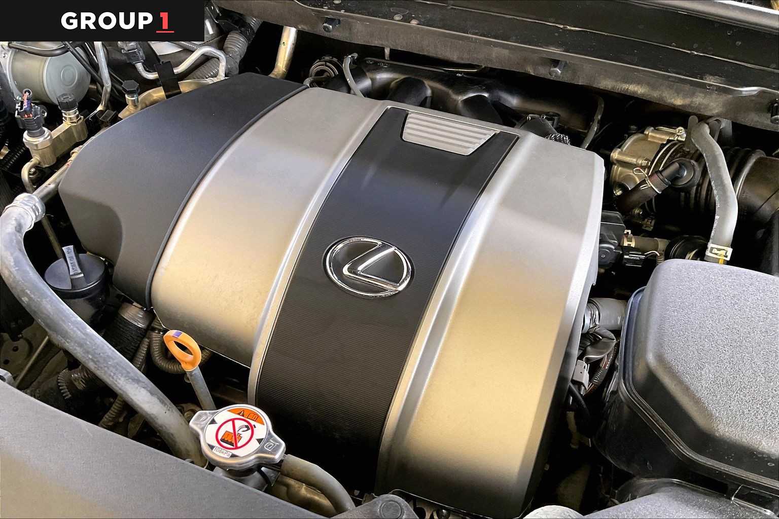 2020 Lexus RX 350 photo 30 of 34