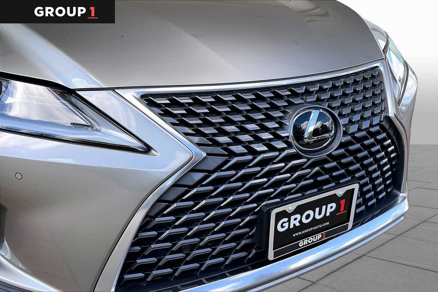 2020 Lexus RX 350 photo 27 of 34