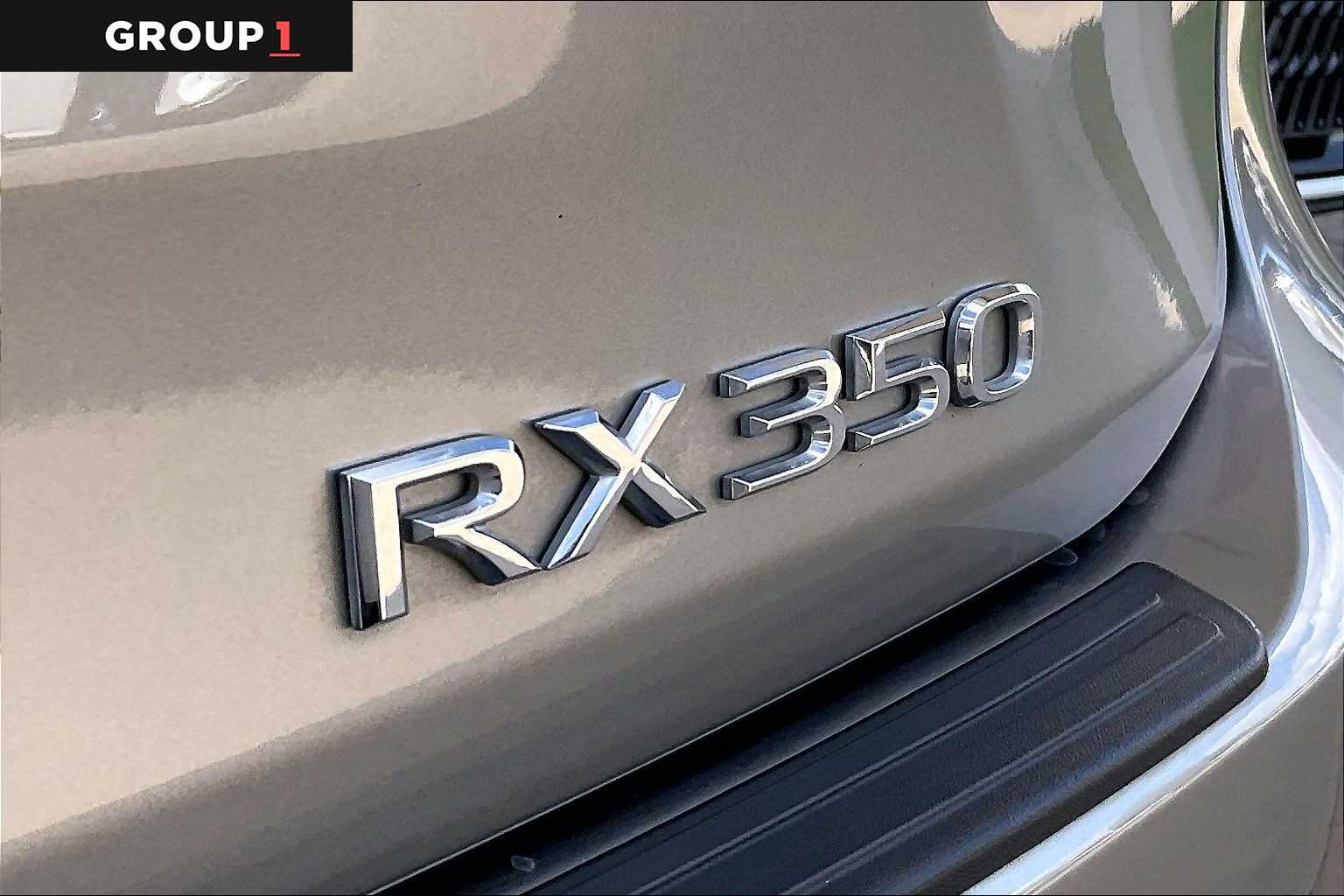 2020 Lexus RX 350 photo 28 of 34