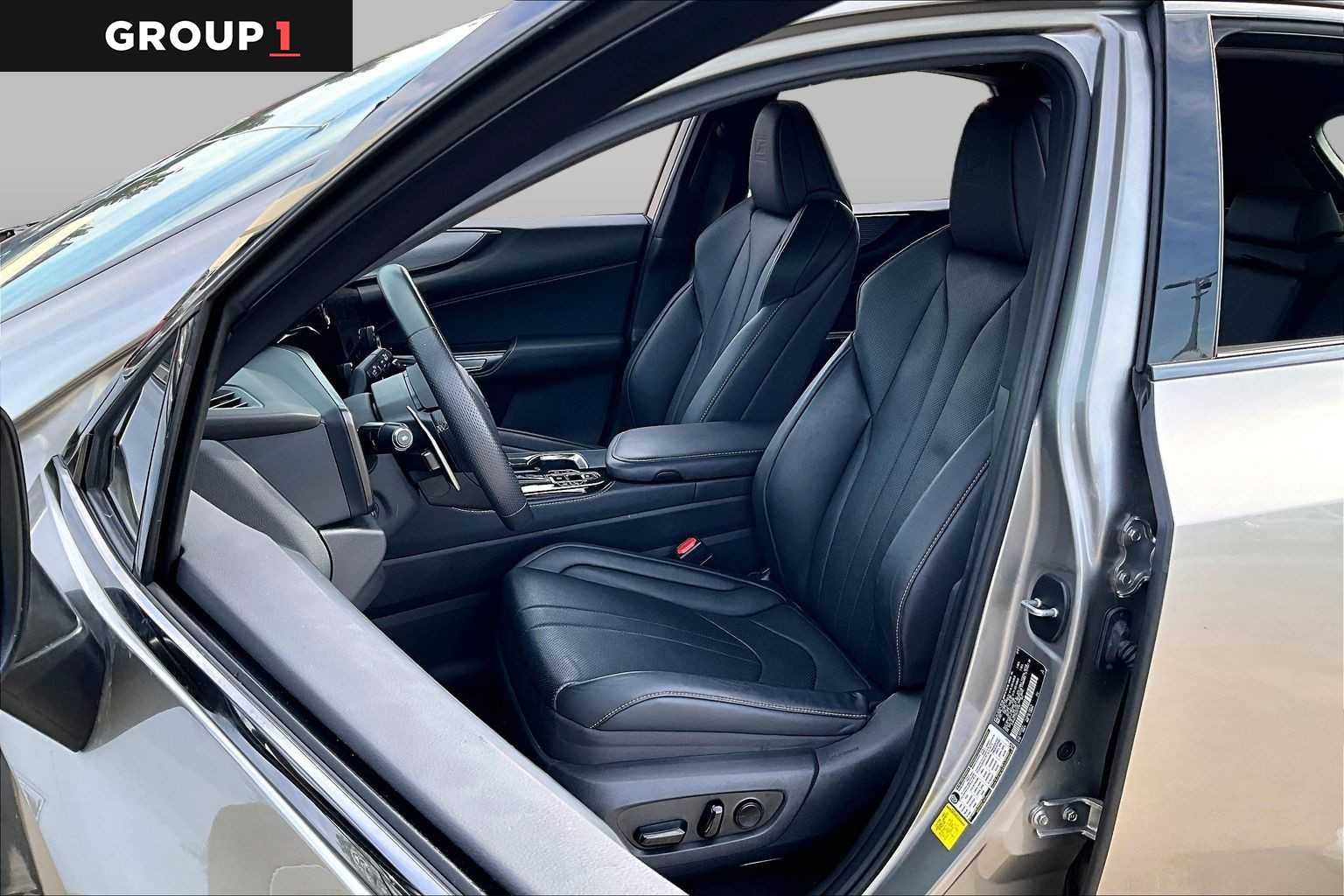 2024 Lexus NX 350 photo 7 of 34