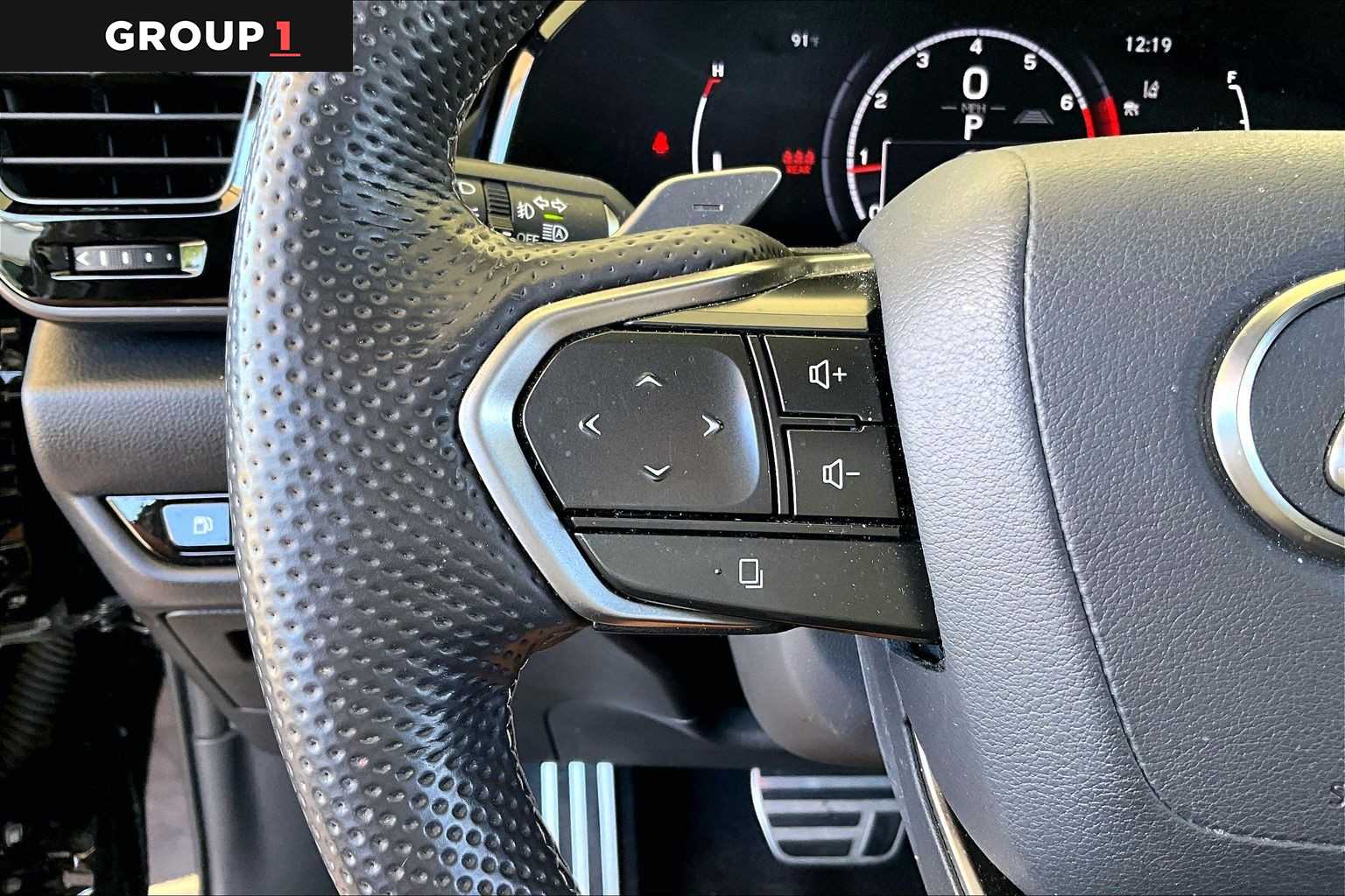 2024 Lexus NX 350 photo 15 of 25