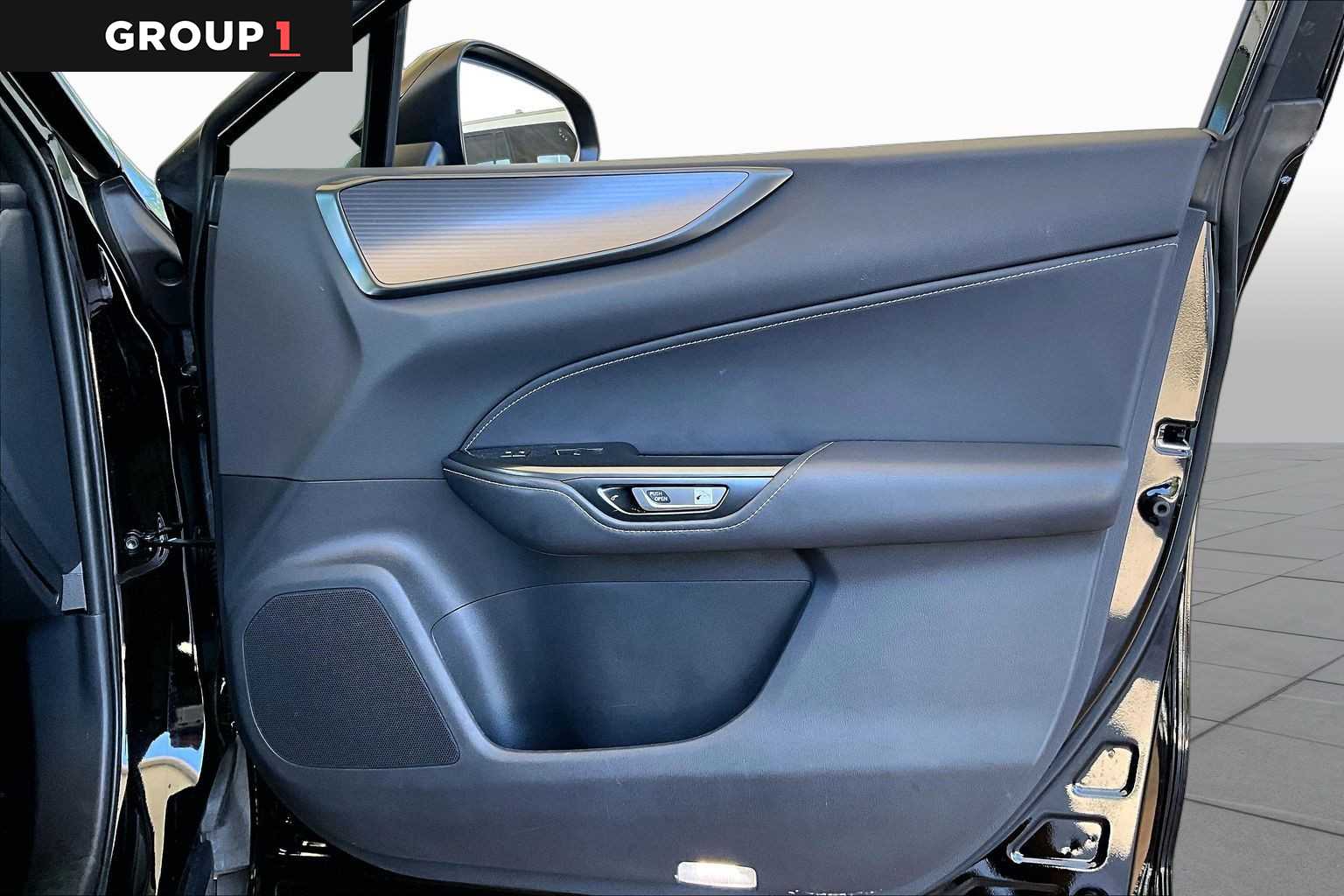 2024 Lexus NX 350 photo 14 of 25