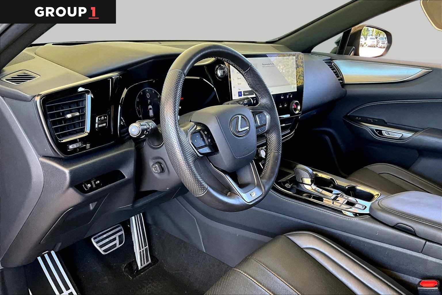 2024 Lexus NX 350 photo 8 of 25