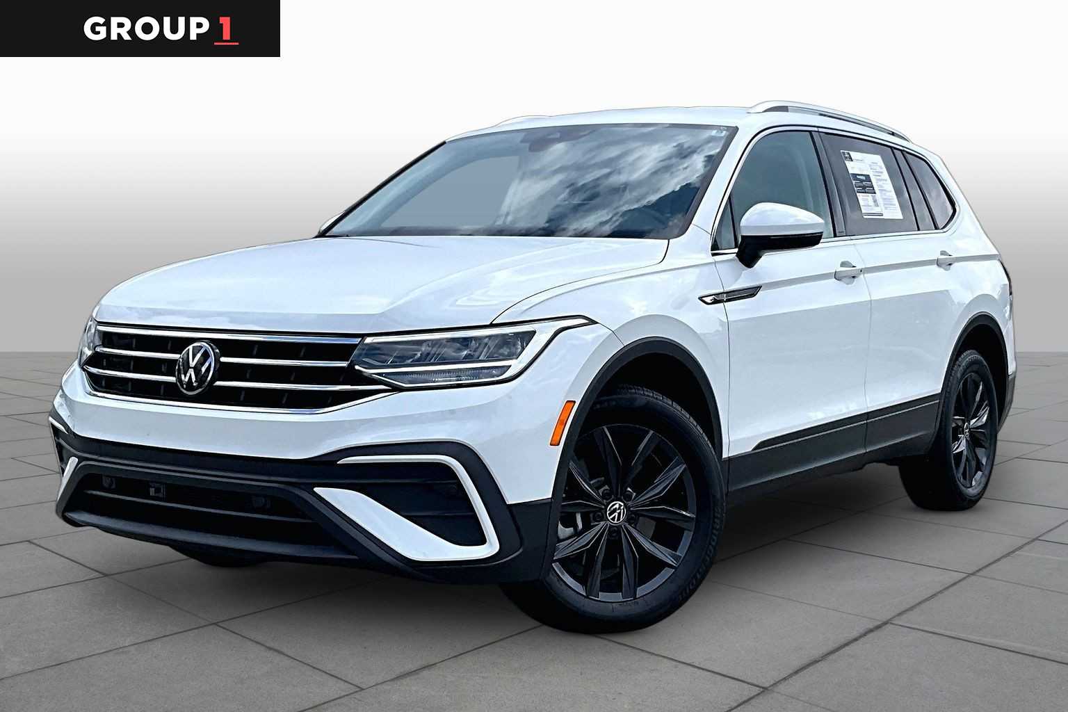2024 Volkswagen Tiguan SE Pure White at Group 1 GMC Buick South