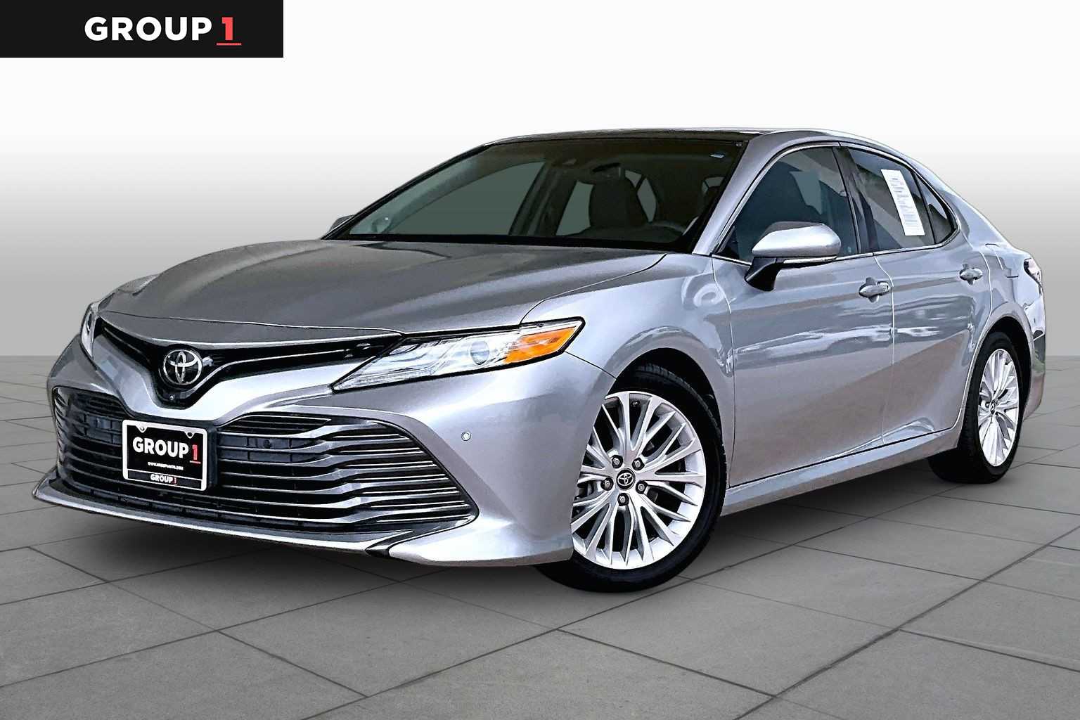2018 Toyota Camry XLE V6 Celestial Silver Metallic at Beck & Masten Kia