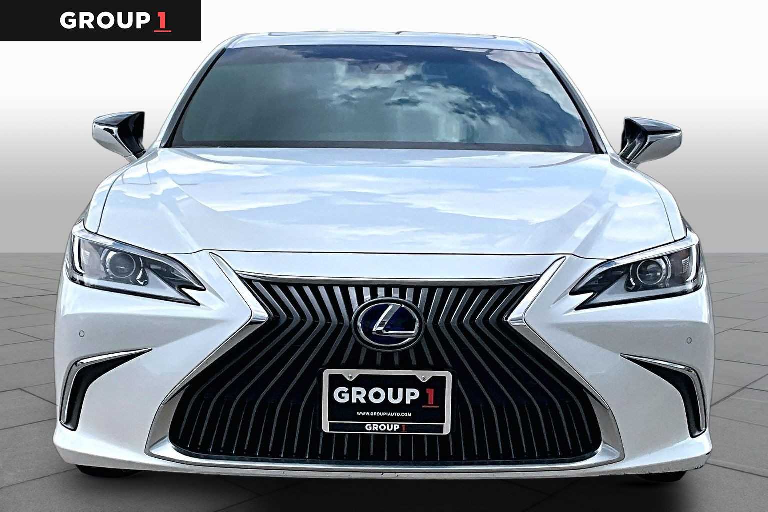2021 Lexus ES 300h  Eminent White Pearl at Lexus of Clear Lake