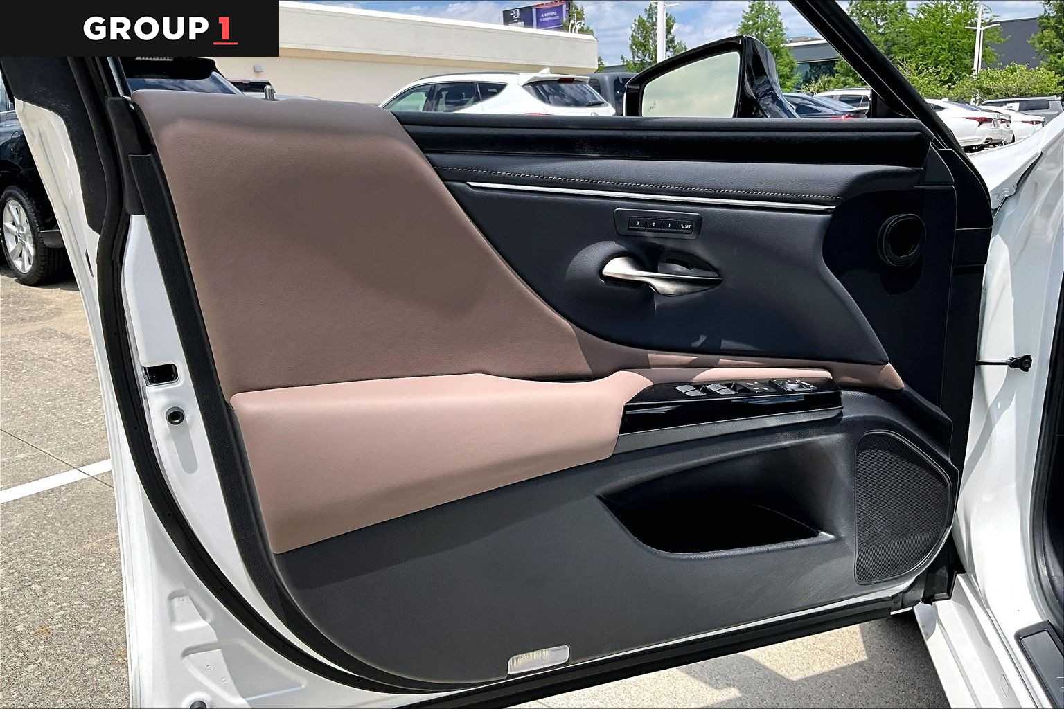 2025 Lexus ES 300h  Eminent White Pearl at Lexus of Clear Lake