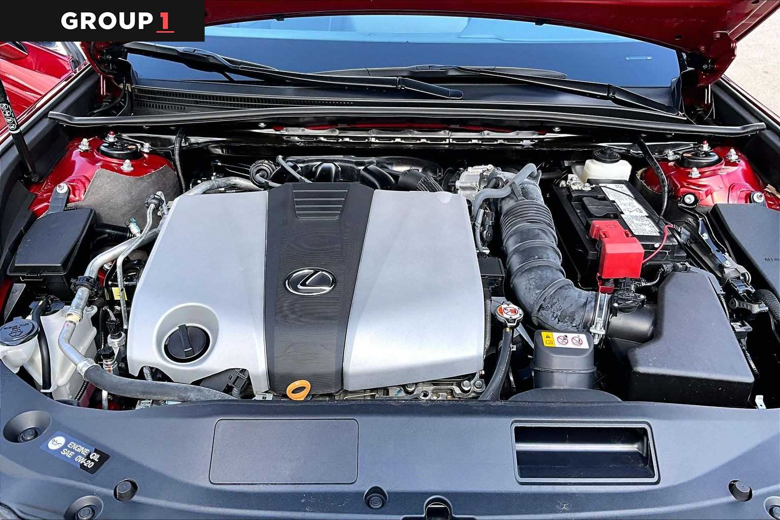 2025 Lexus ES 350 photo 29 of 34