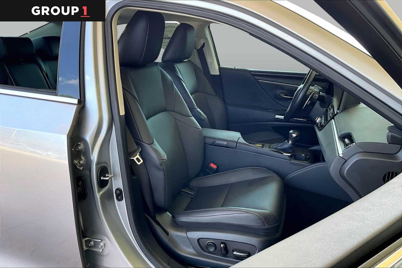 2025 Lexus ES 350  Iridium at Lexus Southwest Houston
