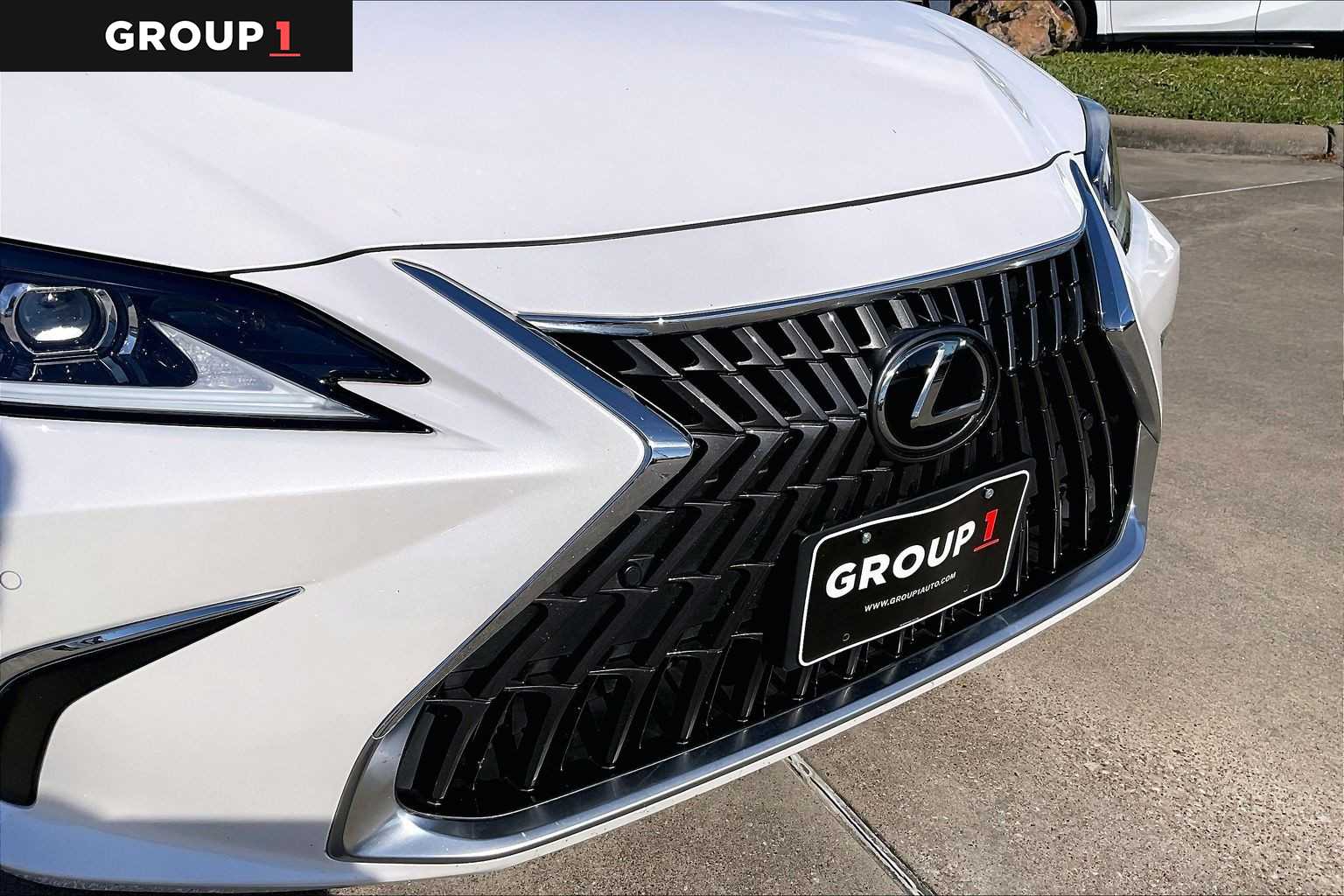 2023 Lexus ES  Eminent White Pearl at Lexus Southwest Houston