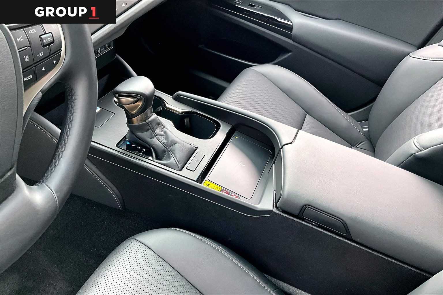 2025 Lexus ES 350  Iridium at Lexus Southwest Houston