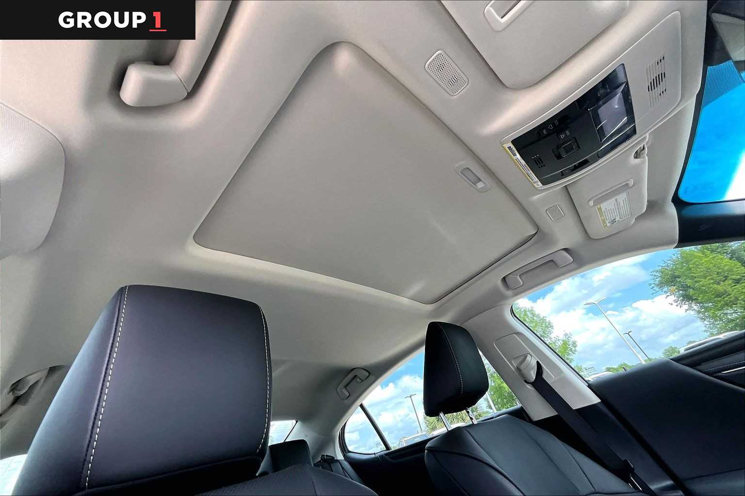 2025 Lexus ES 350  Obsidian at Lexus Southwest Houston