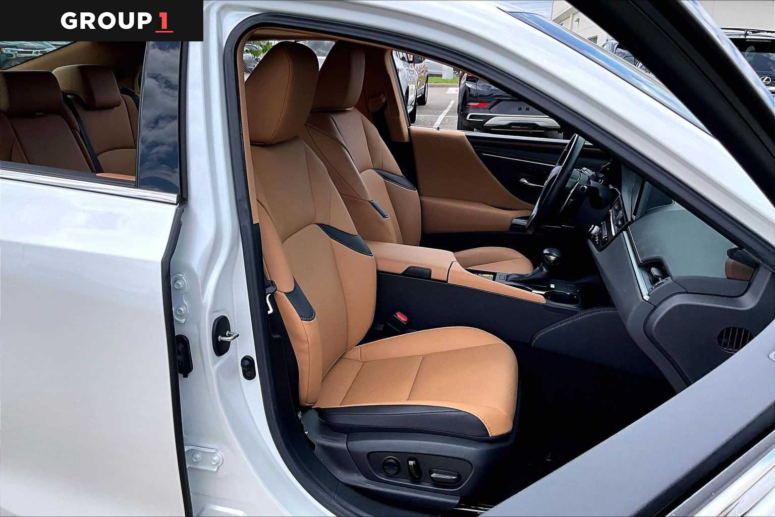 2025 Lexus ES 350  Eminent White Pearl at Lexus Southwest Houston