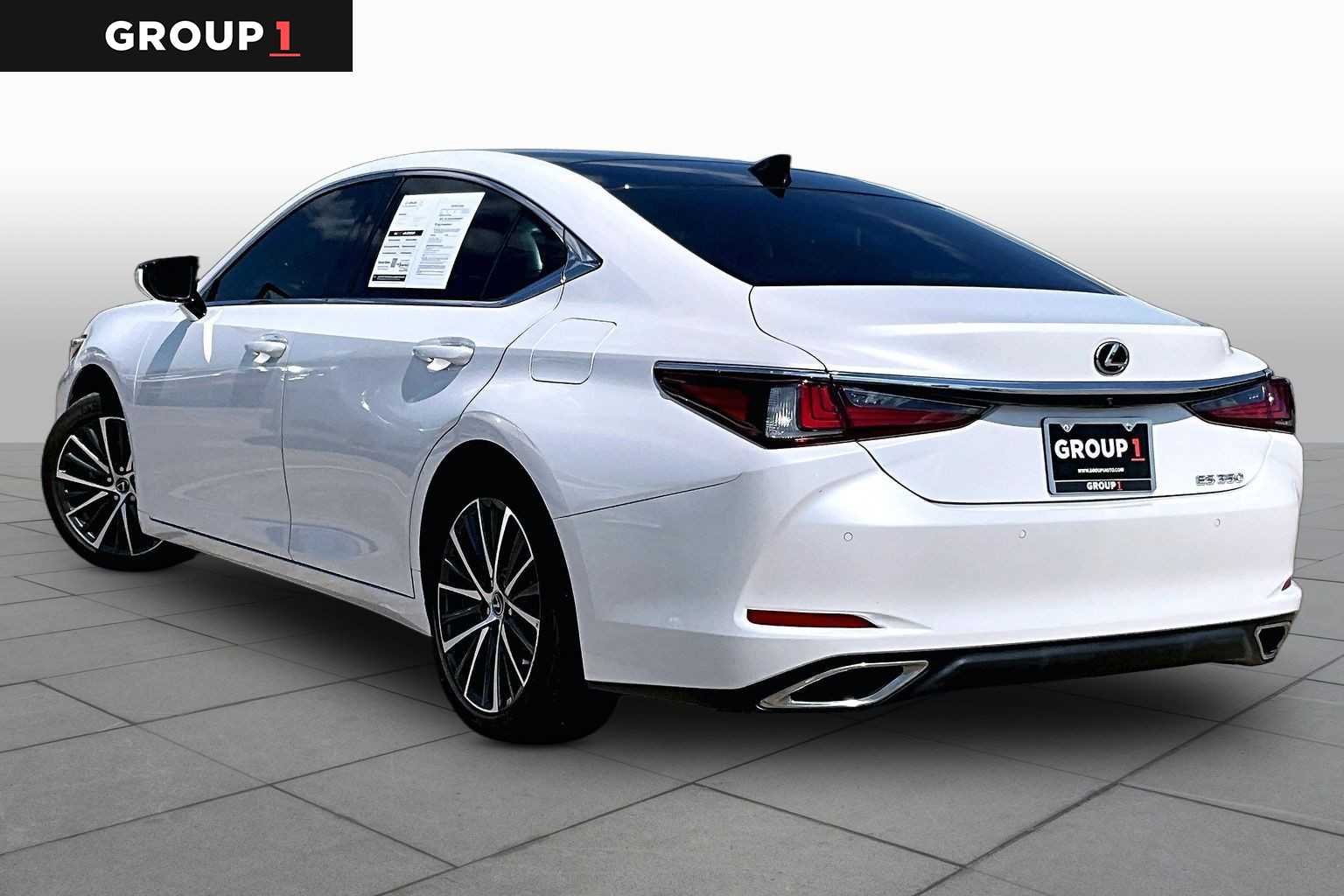 2023 Lexus ES 350 photo 10 of 34