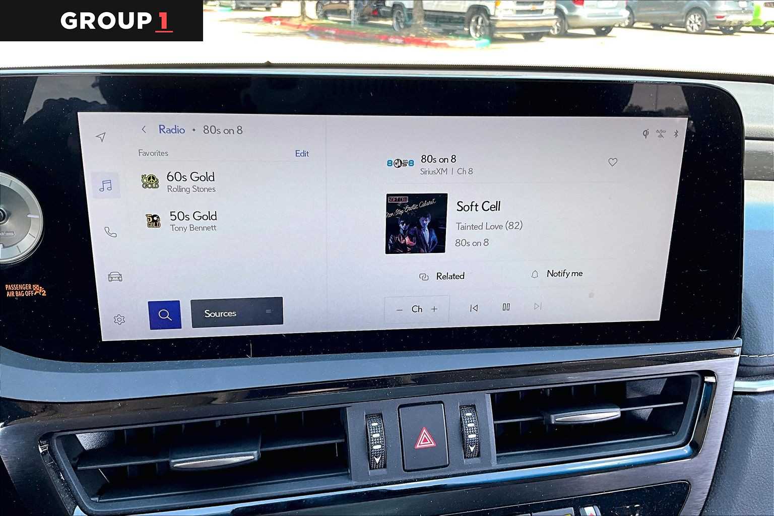 2023 Lexus ES 350 photo 31 of 34