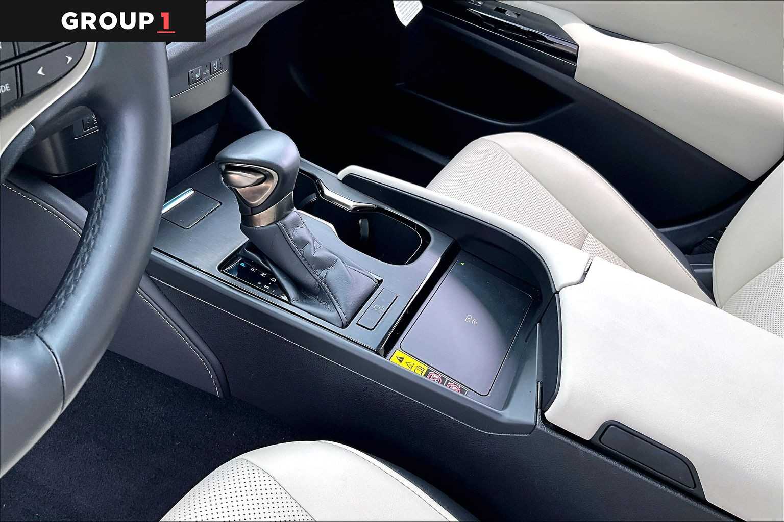 2025 Lexus ES 350  Iridium at Lexus Southwest Houston
