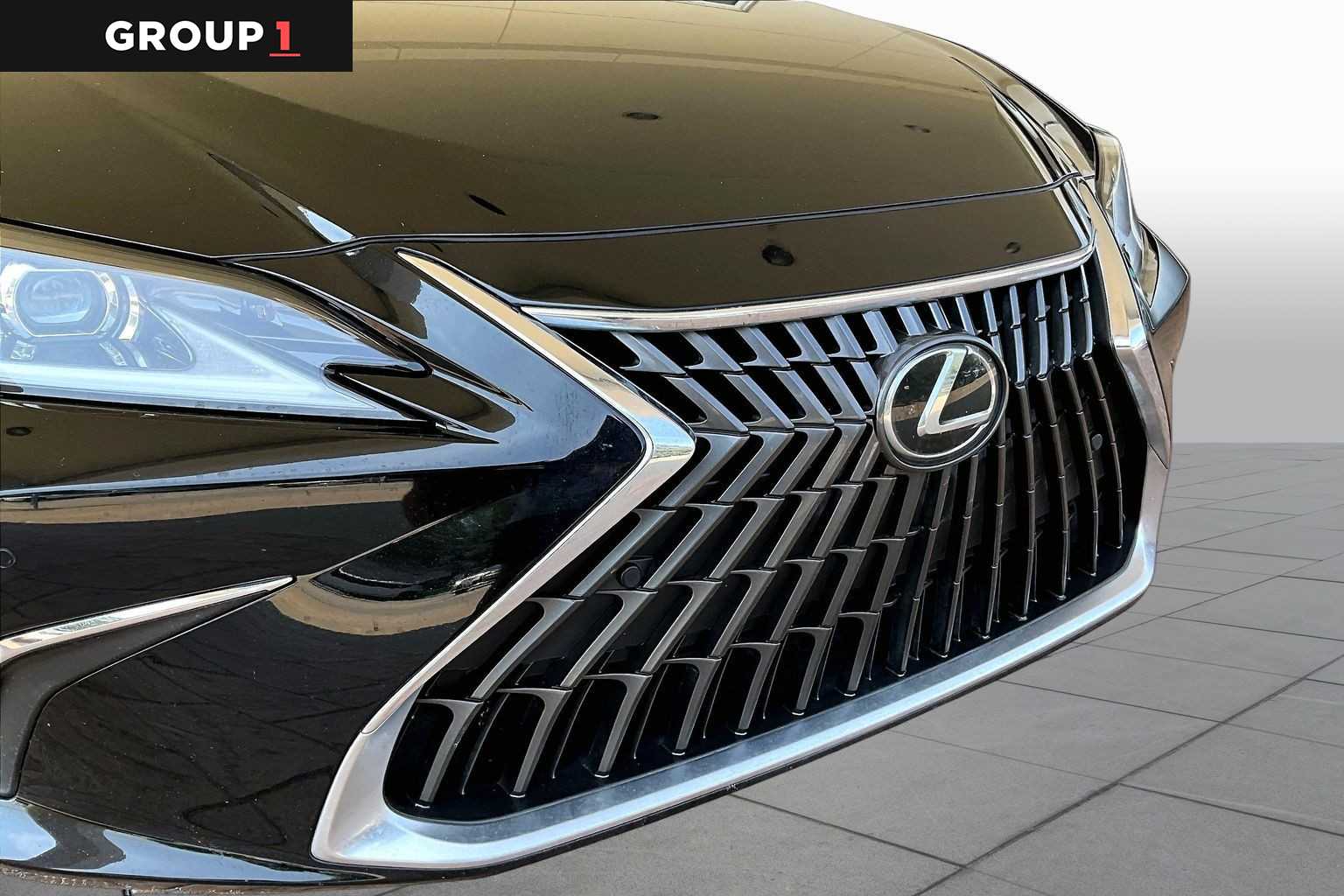 2024 Lexus ES 350  Obsidian at Lexus Southwest Houston