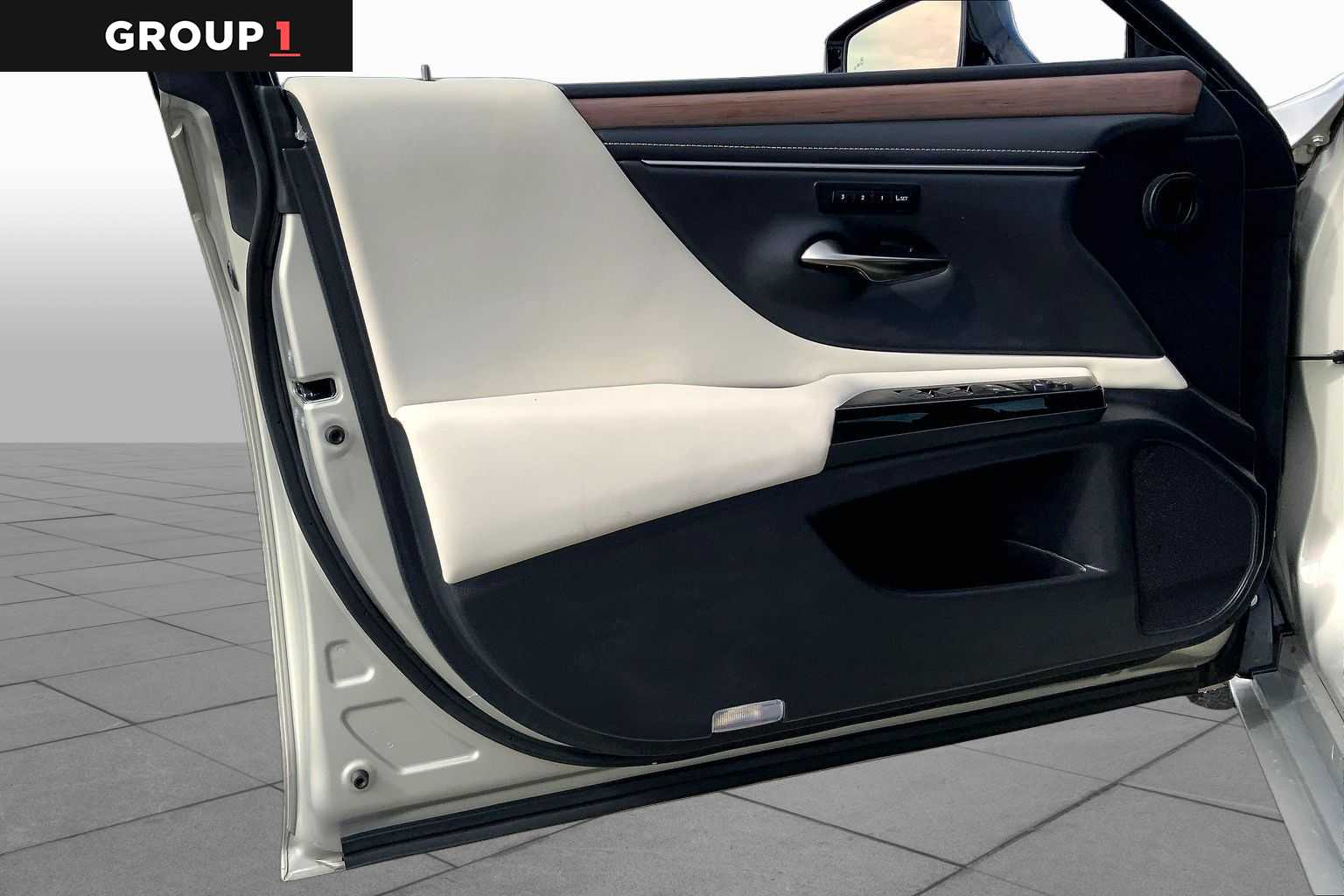 2024 Lexus ES 350  Moonbeam Beige Metallic at Lexus Southwest Houston