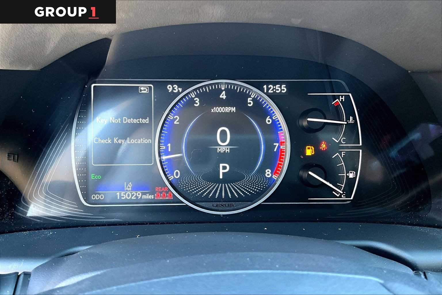 2025 Lexus ES 350 photo 23 of 34