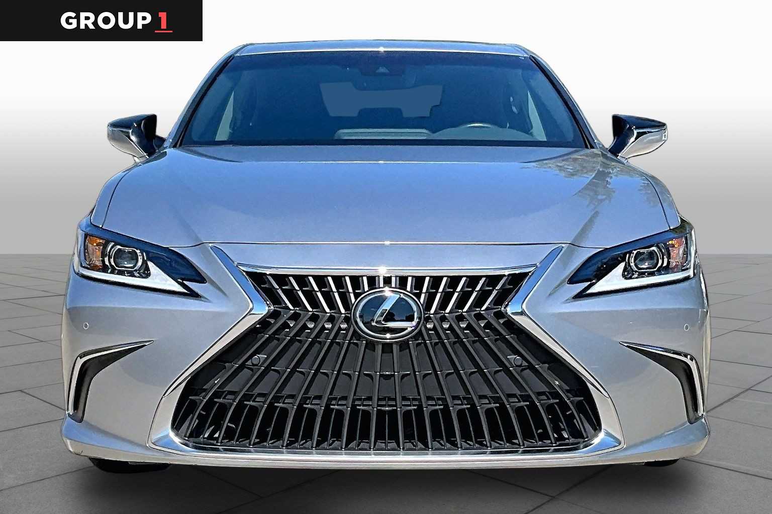 2025 Lexus ES 350 photo 4 of 34