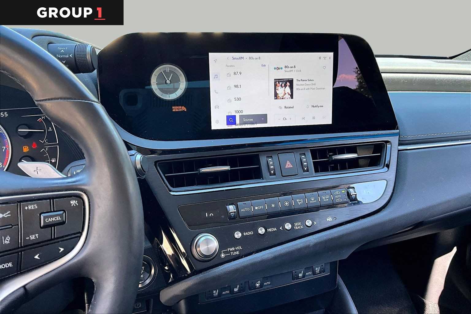2025 Lexus ES 350 photo 6 of 34