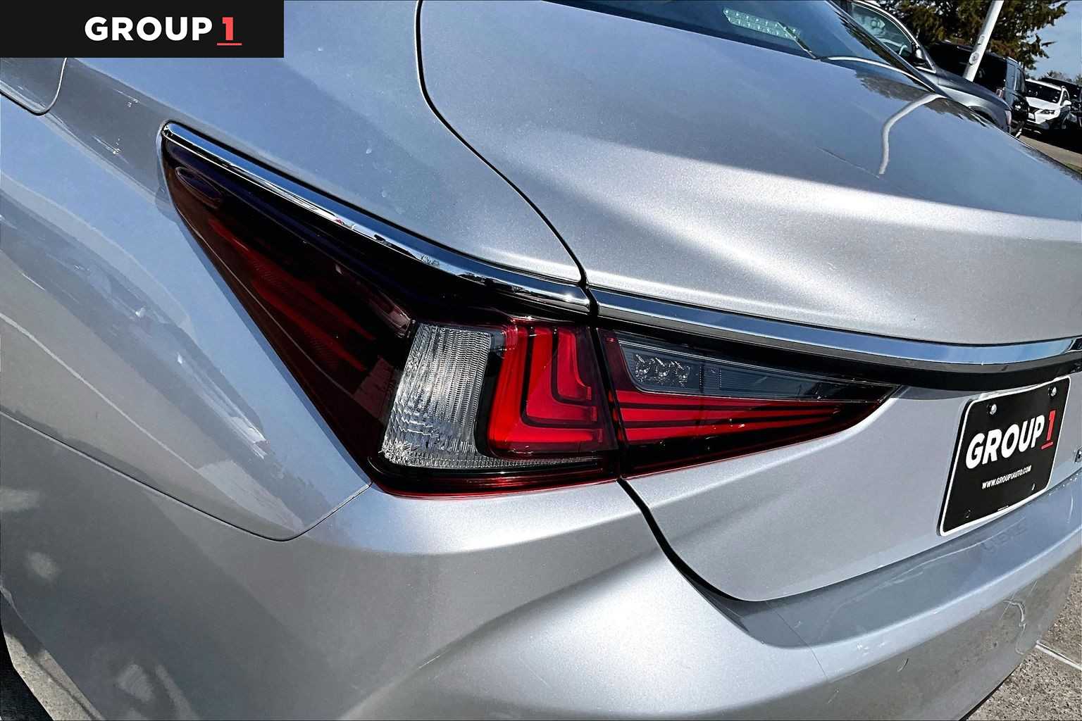 2020 Lexus ES  Silver Lining Metallic at AutoNation USA Houston