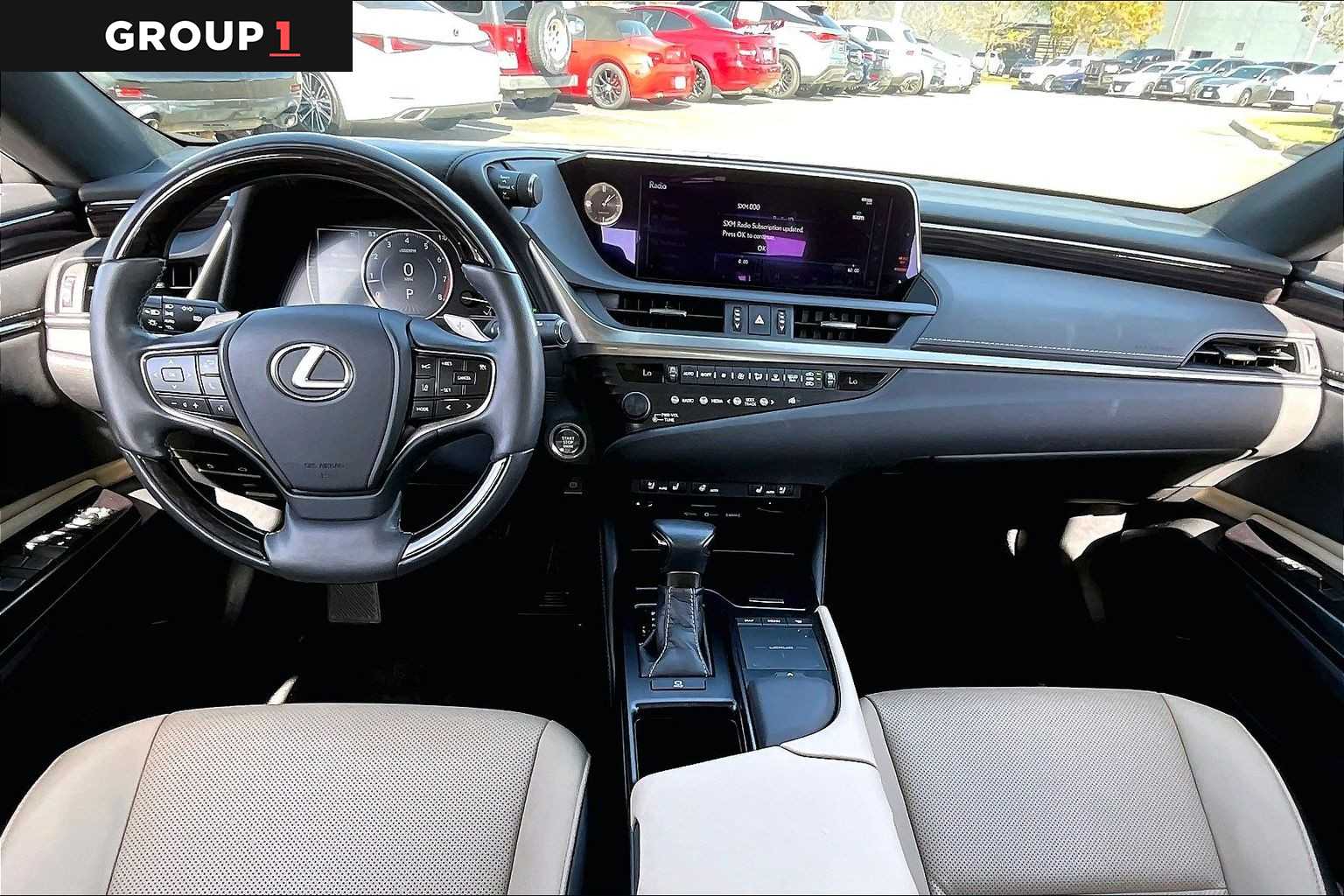 2020 Lexus ES  Silver Lining Metallic at AutoNation USA Houston