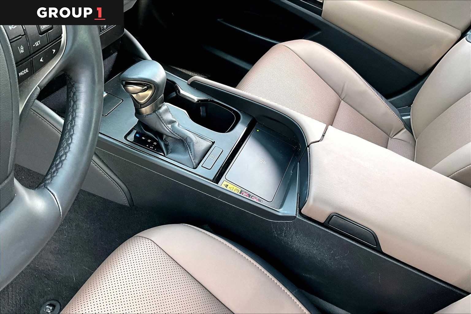 2023 Lexus ES  Obsidian at Lexus Southwest Houston