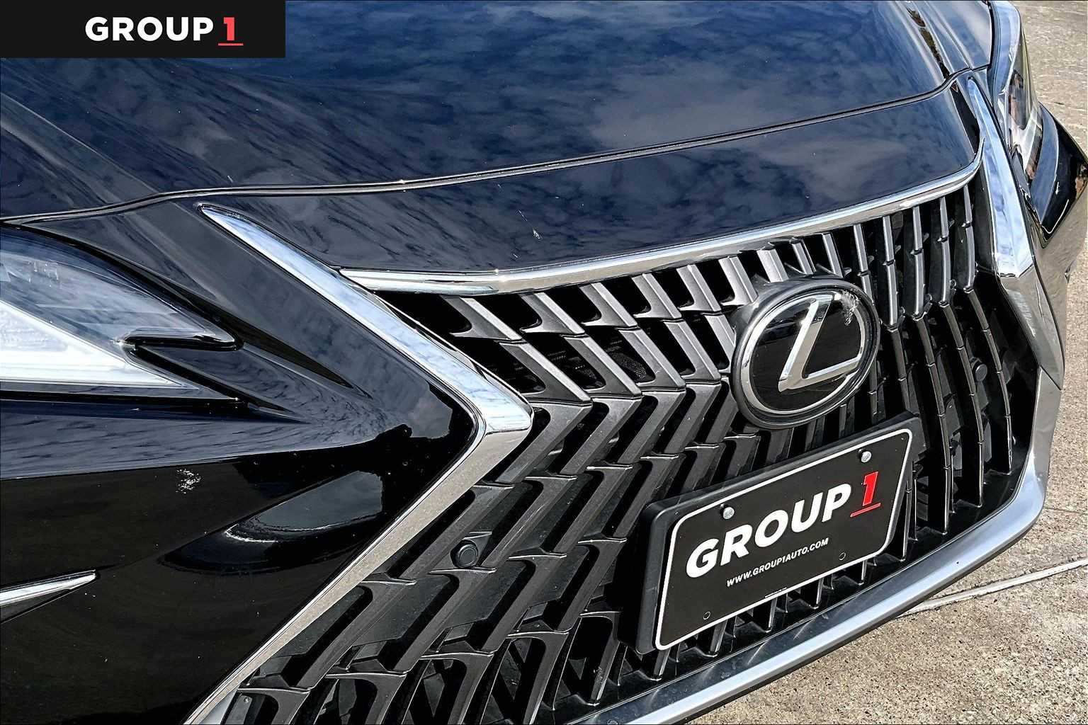 2023 Lexus ES  Obsidian at Lexus Southwest Houston