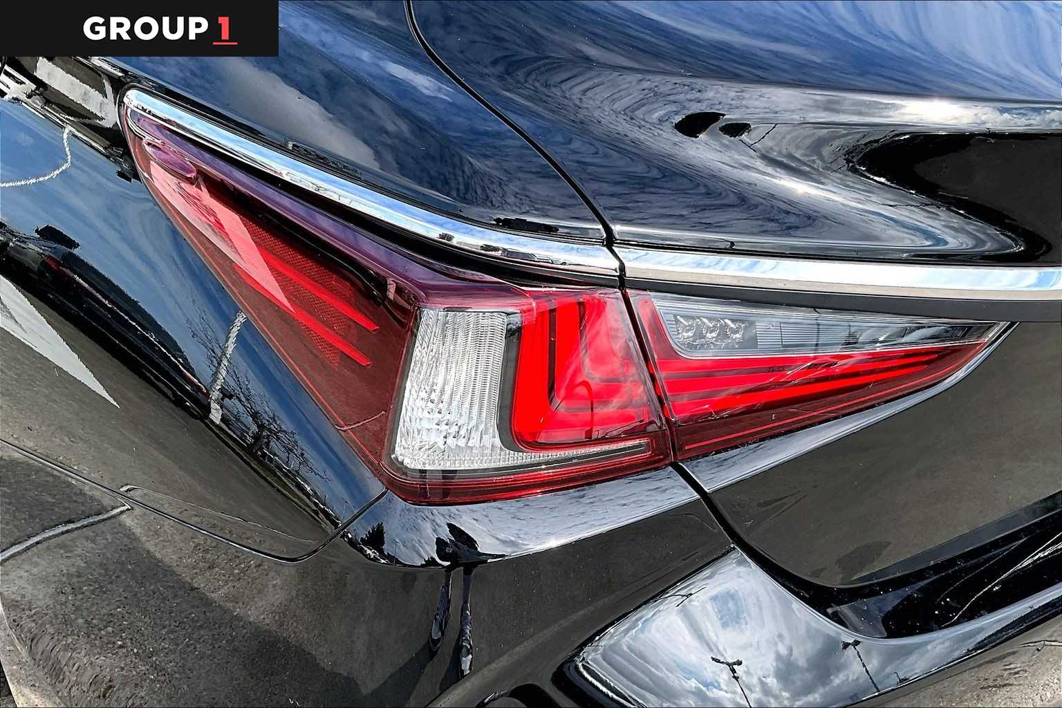 2023 Lexus ES  Obsidian at Lexus Southwest Houston