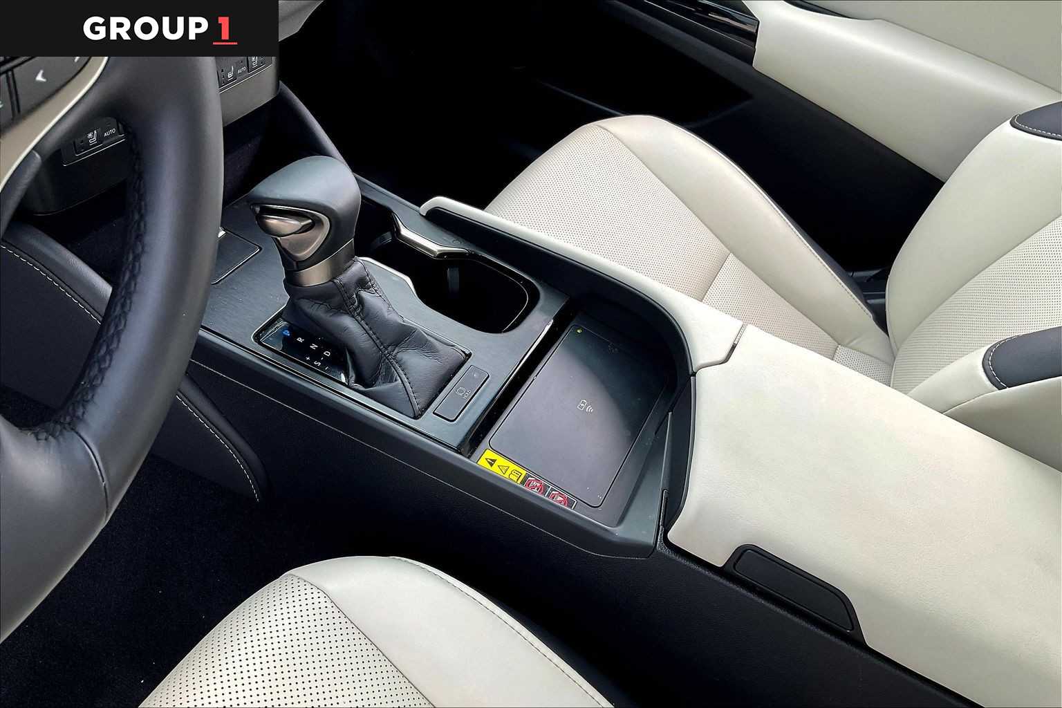 2024 Lexus ES  Caviar at AutoNation Chrysler Jeep Dodge Ram Spring