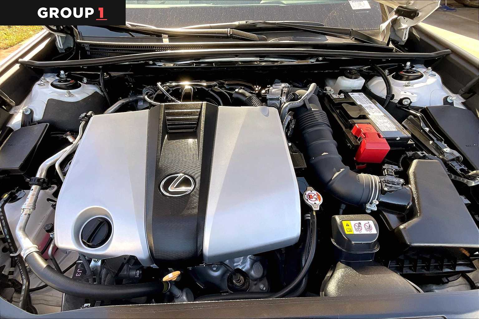2023 Lexus ES 350  Eminent White Pearl at Group 1 Toyota Southwest