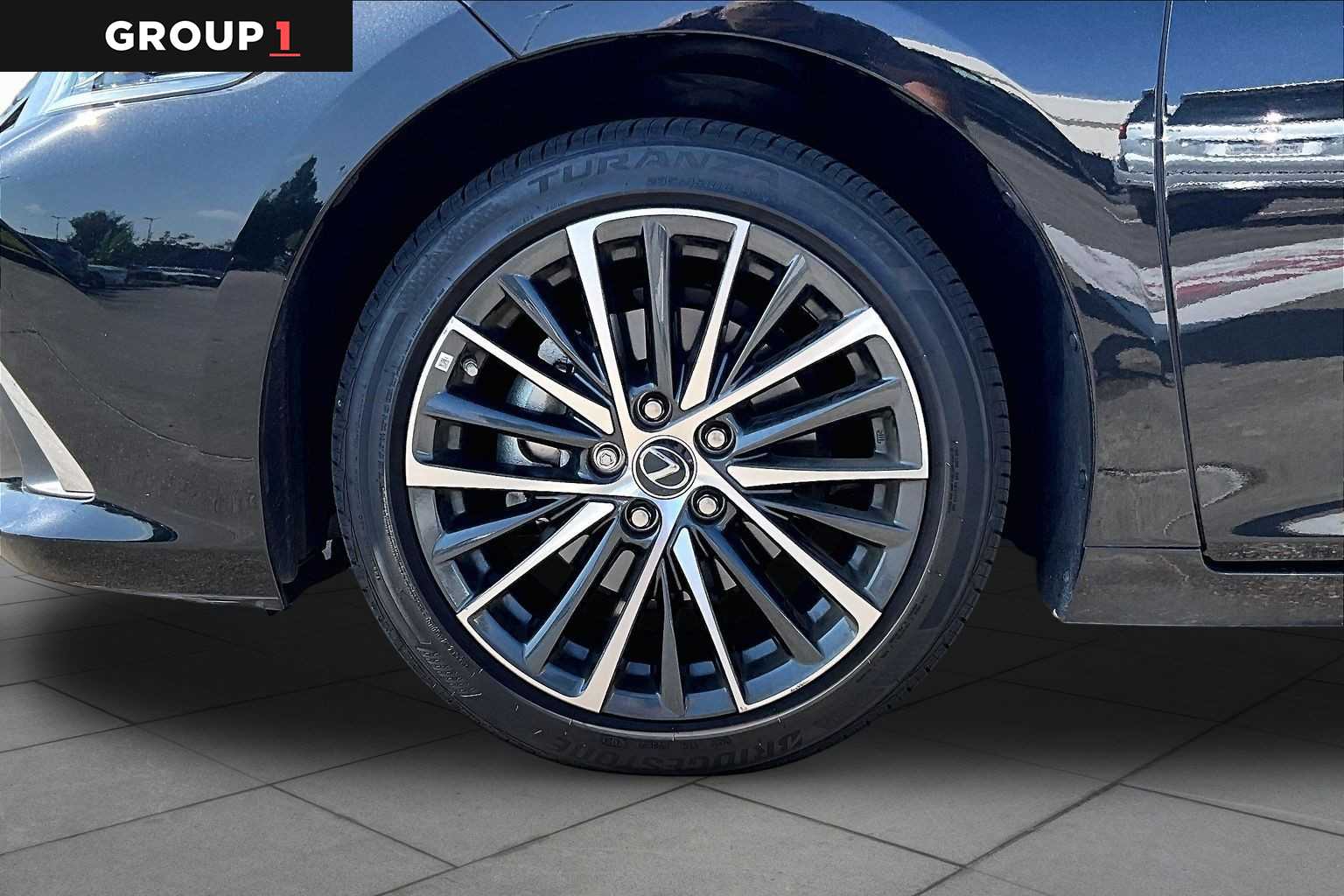 2025 Lexus ES 350  Caviar at Lexus Southwest Houston