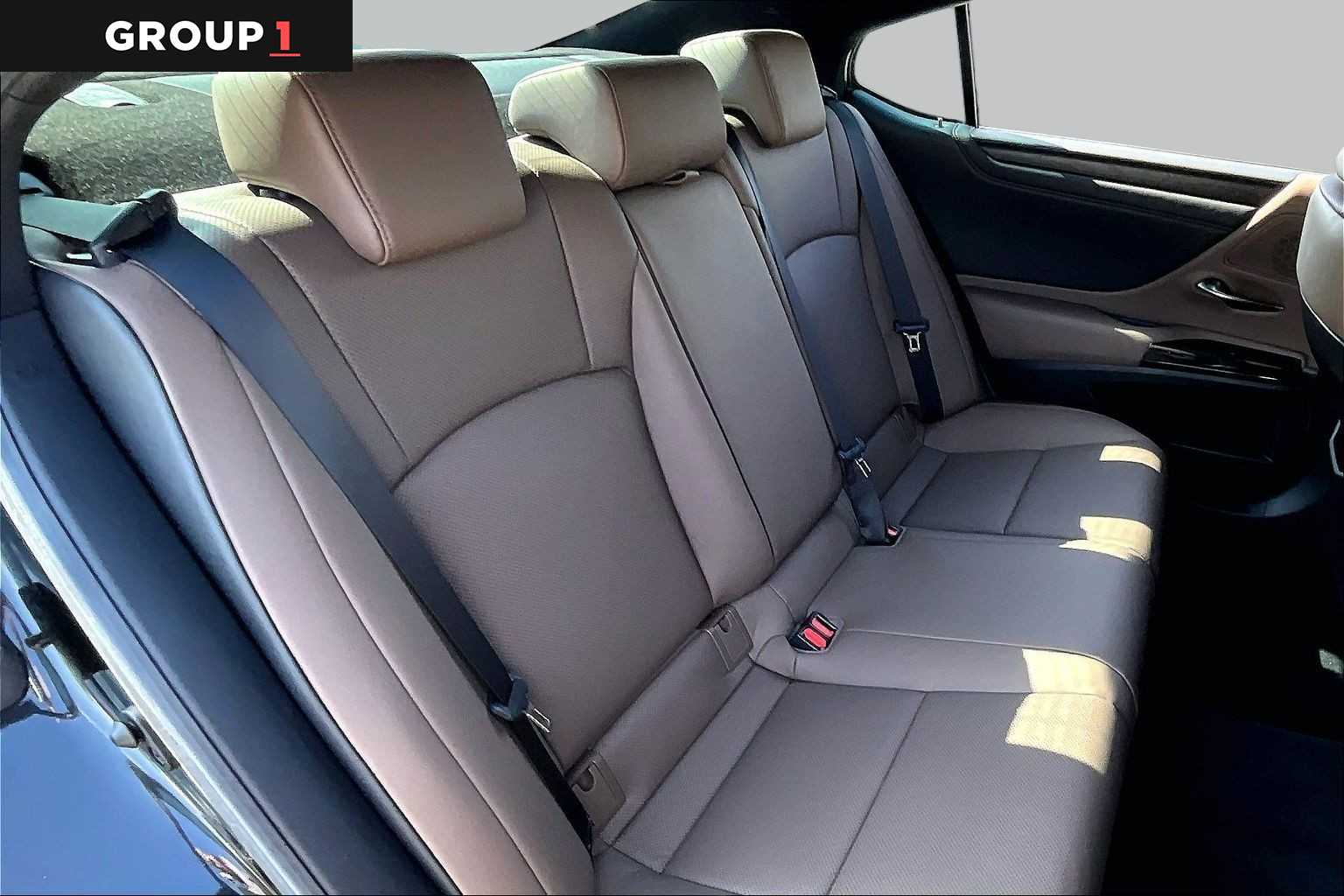 2025 Lexus ES 350  Caviar at Lexus Southwest Houston