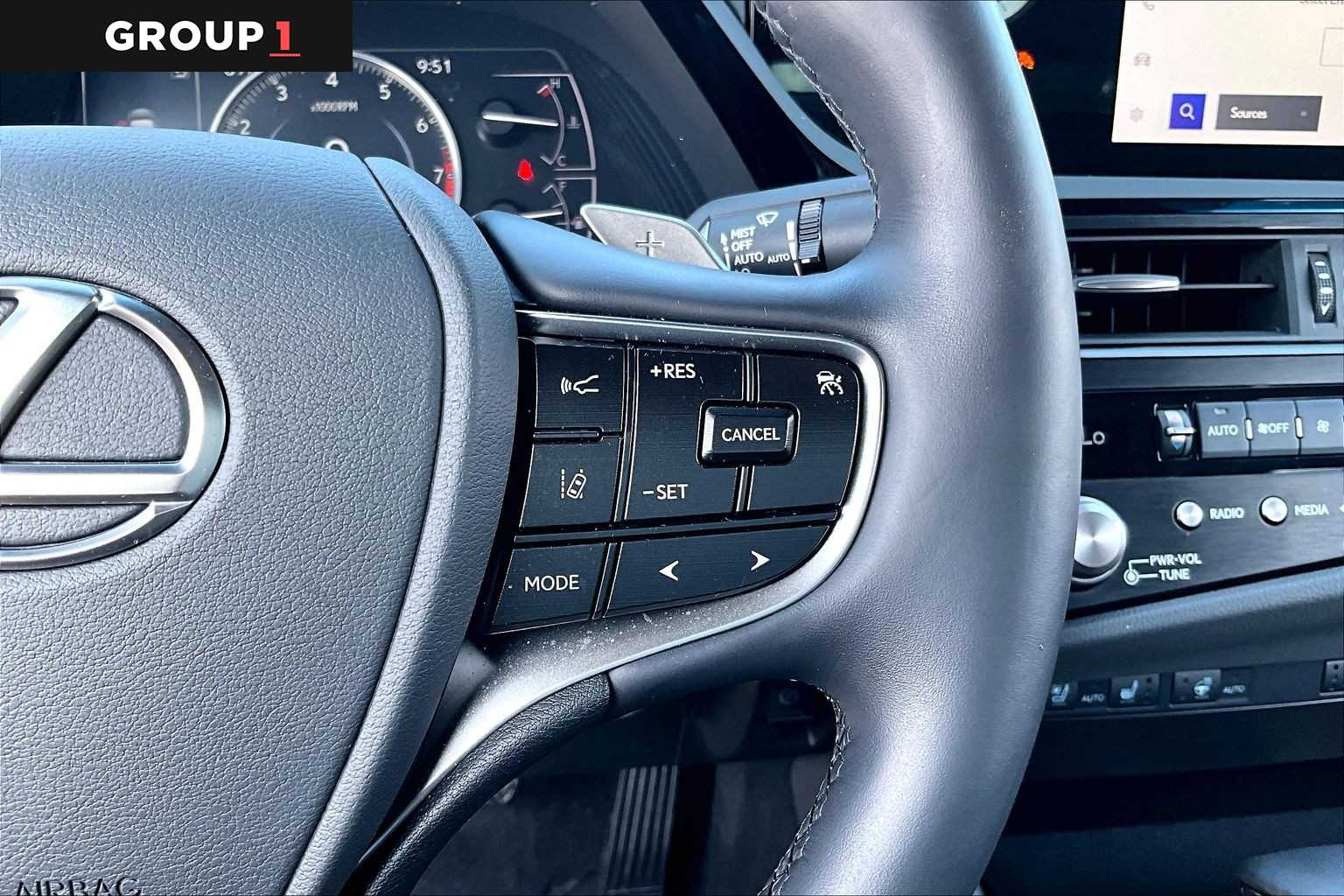 2025 Lexus ES 350  Caviar at Lexus Southwest Houston