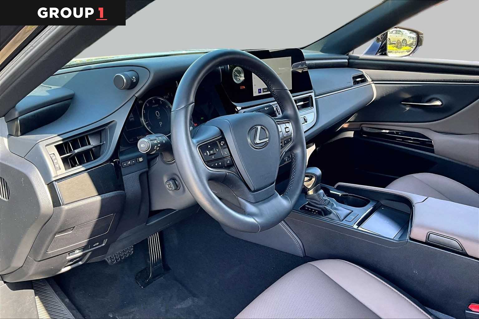 2025 Lexus ES 350  Caviar at Lexus Southwest Houston