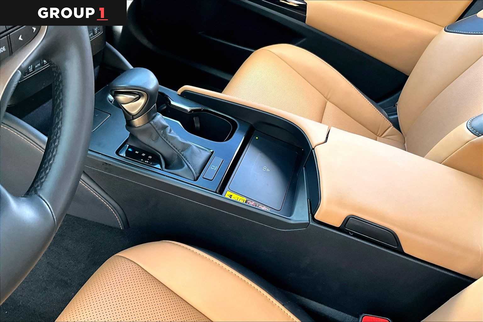2025 Lexus ES 350  Caviar at Lexus Southwest Houston