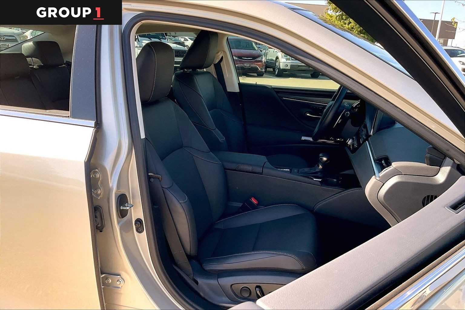 2023 Lexus ES  Moonbeam Beige Metallic at Lexus Southwest Houston