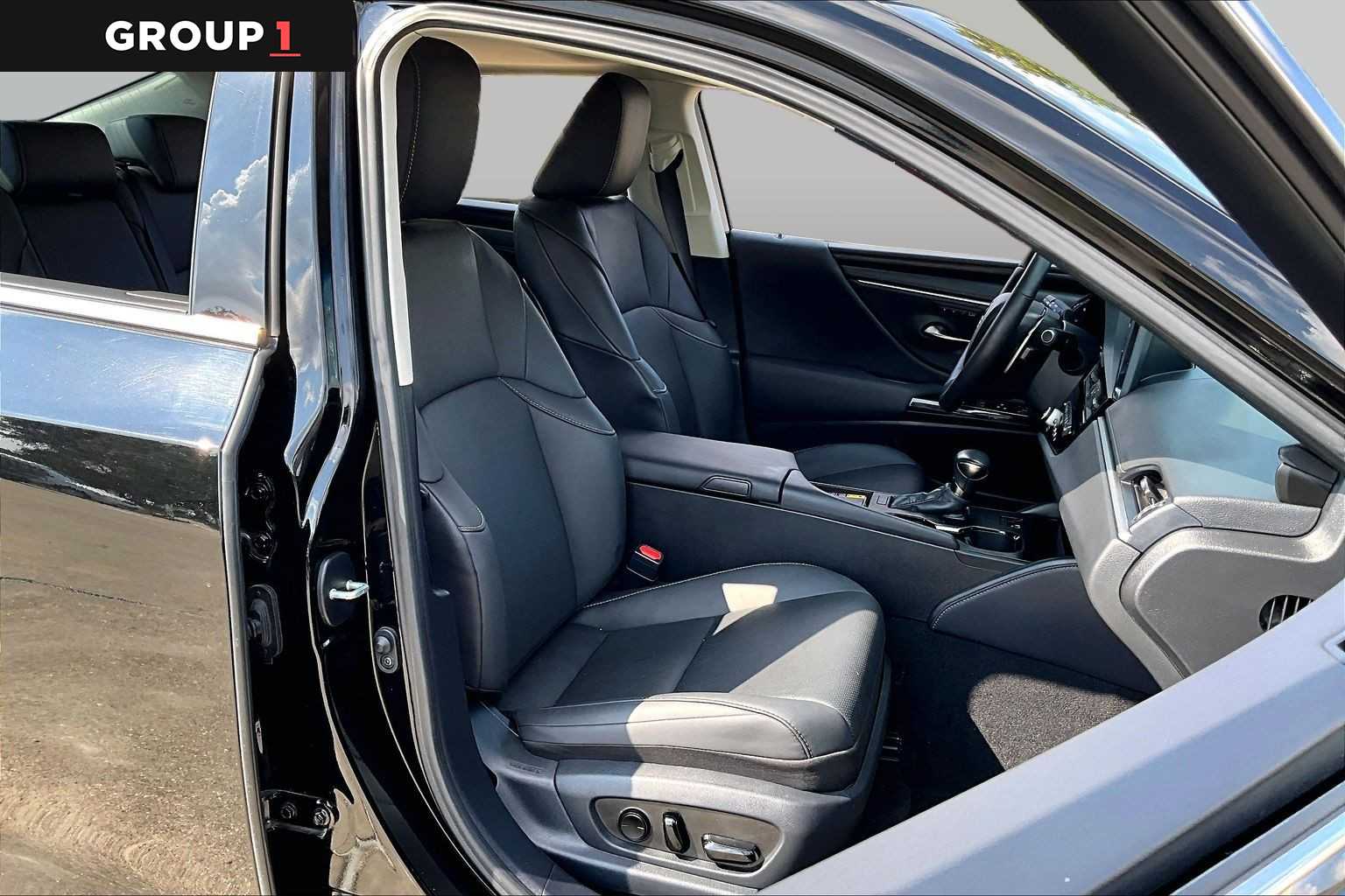 2024 Lexus ES 350  Obsidian at Lexus Southwest Houston
