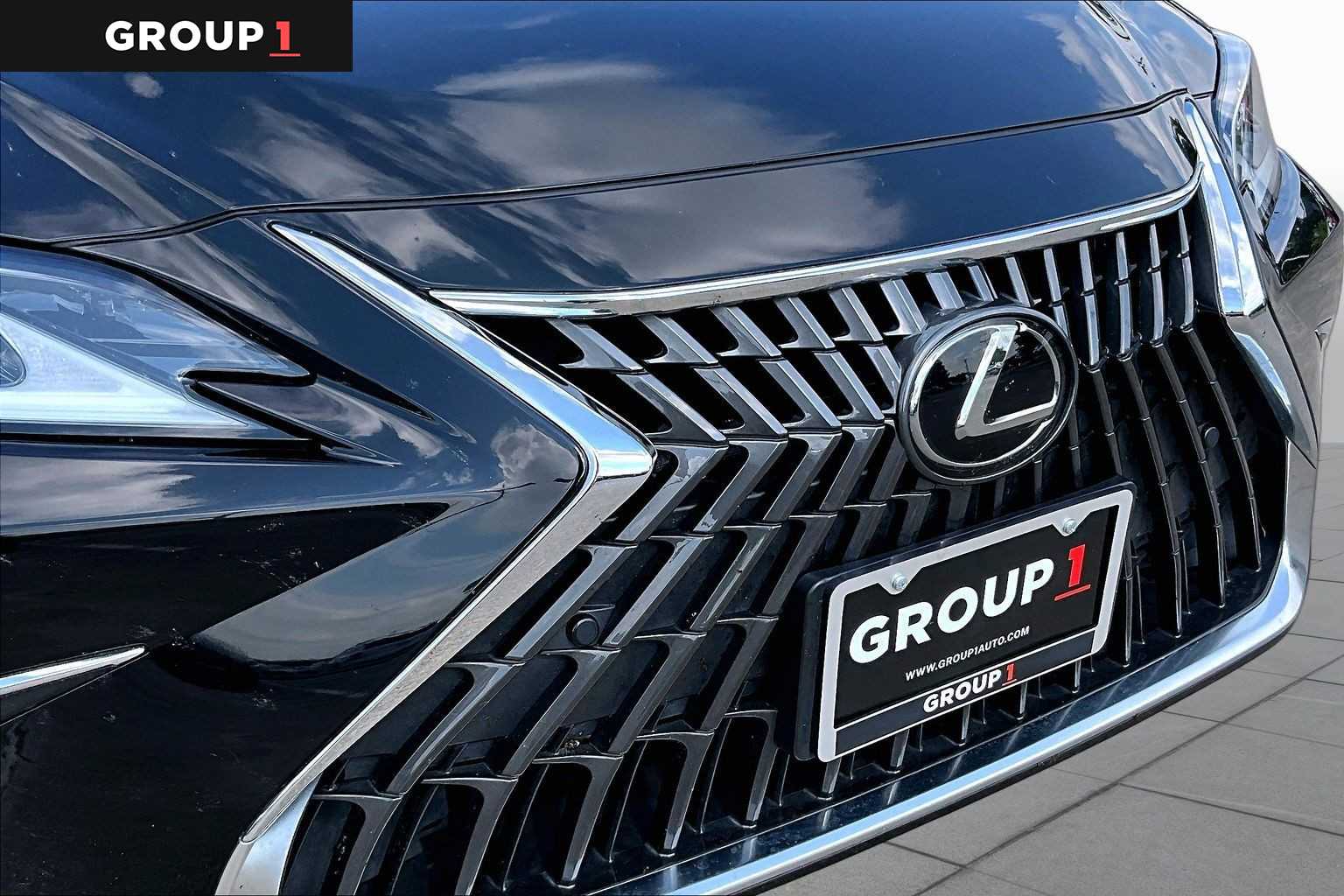 2024 Lexus ES 350  Obsidian at Lexus Southwest Houston