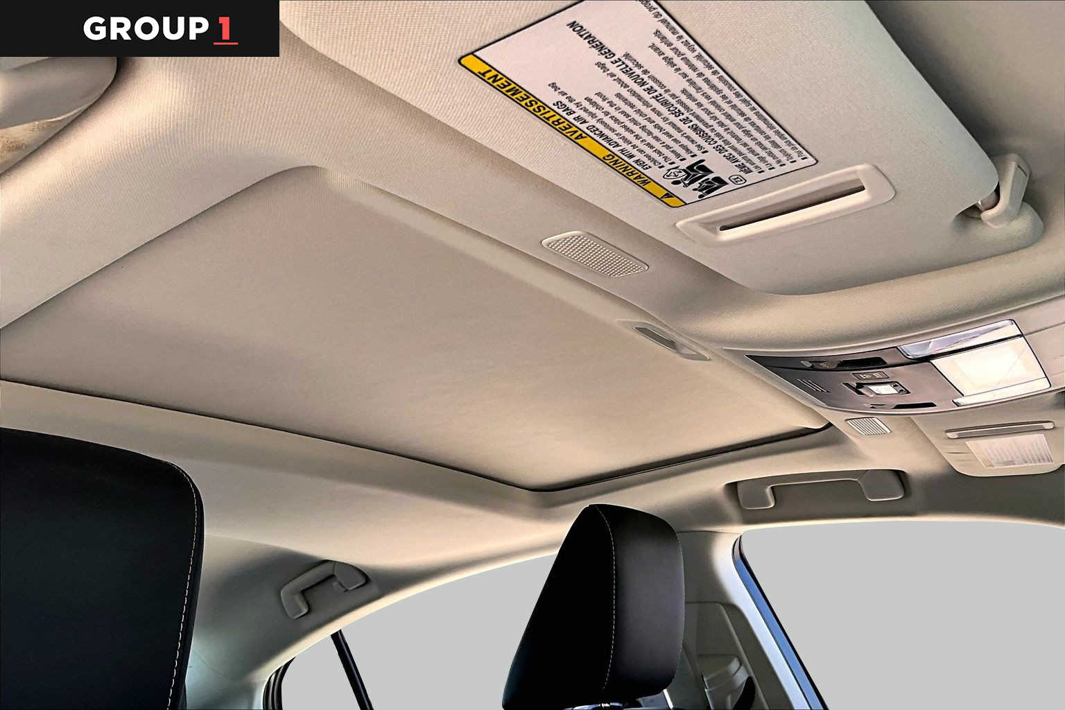 2025 Lexus ES 350 photo 12 of 34