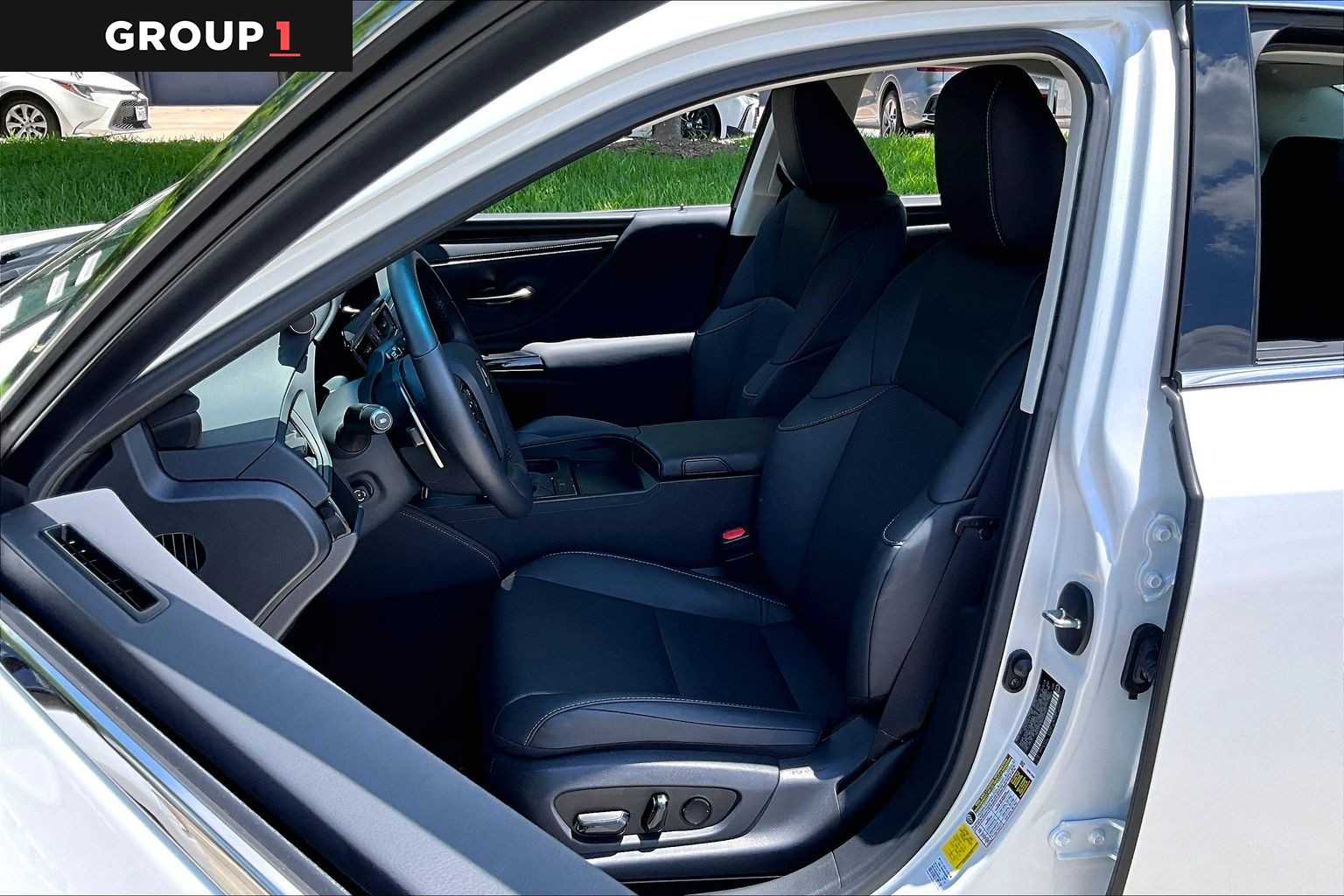 2025 Lexus ES 350  Eminent White Pearl at Lexus Southwest Houston