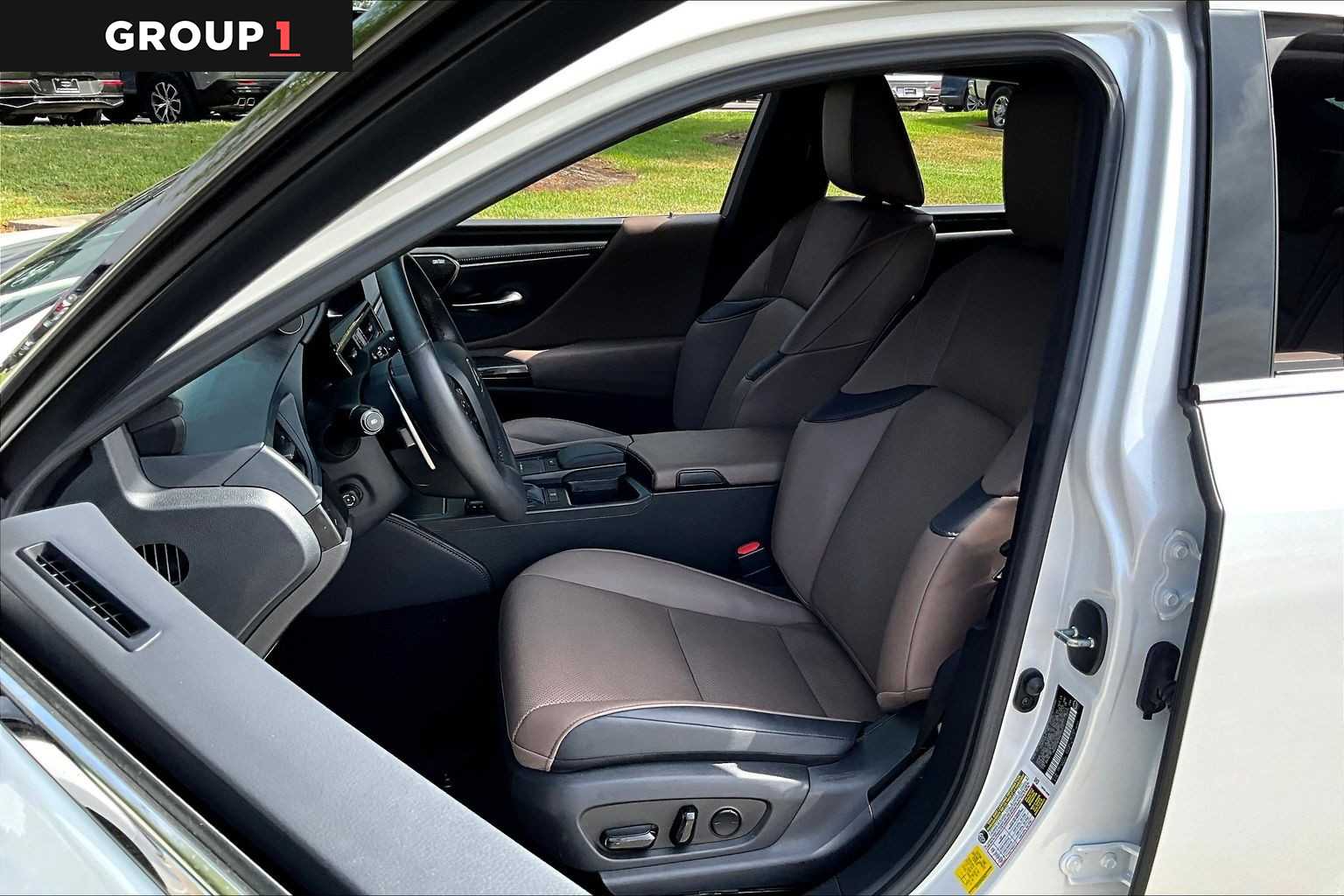 2022 Lexus ES  Eminent White Pearl at Lone Star Chevrolet