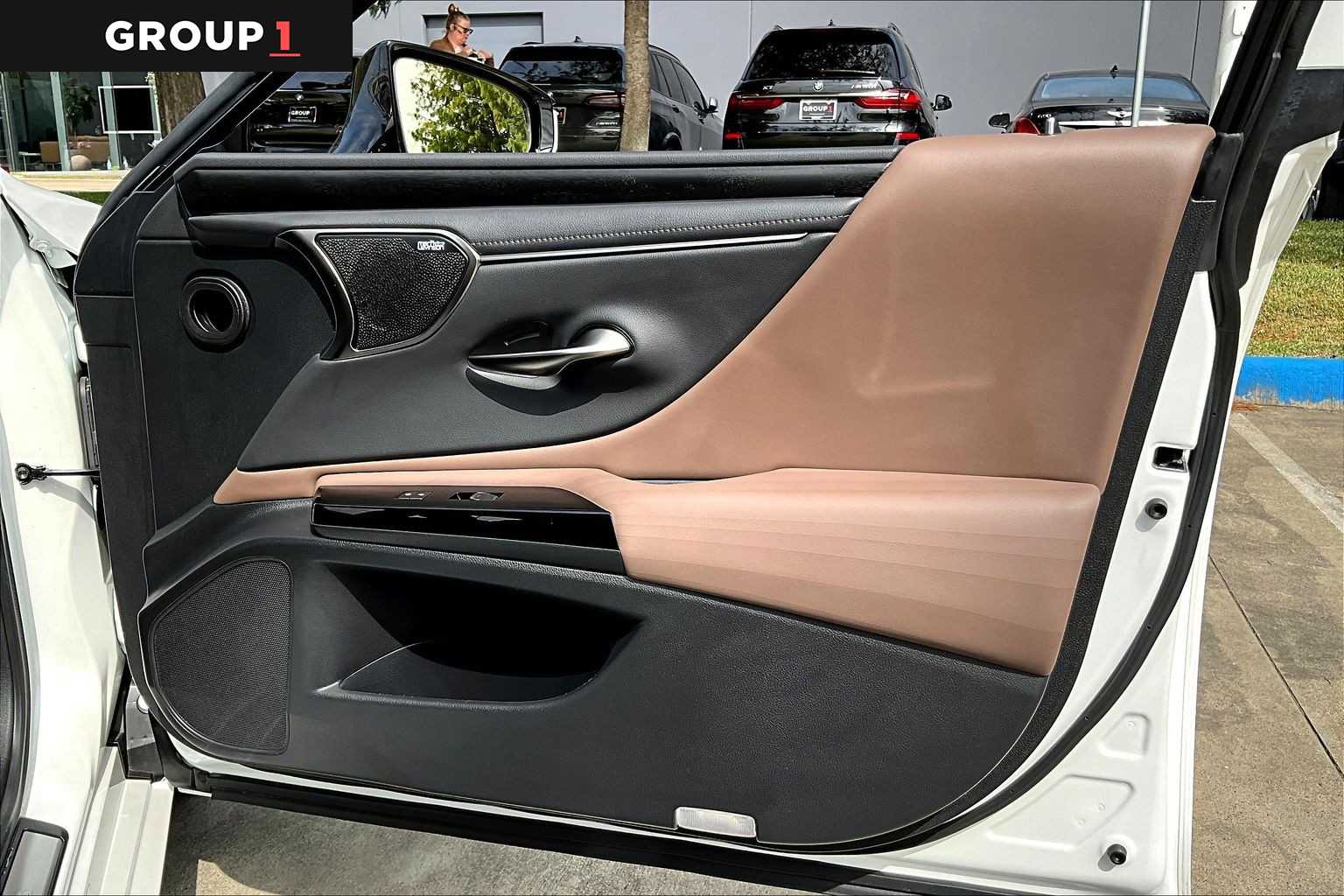 2022 Lexus ES  Eminent White Pearl at Lone Star Chevrolet