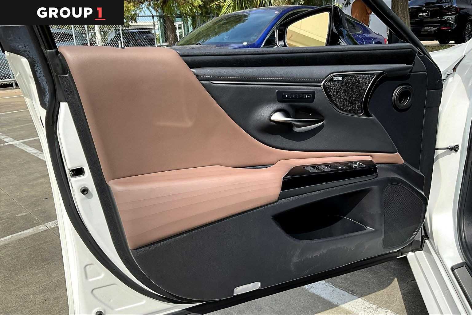 2022 Lexus ES  Eminent White Pearl at Lone Star Chevrolet