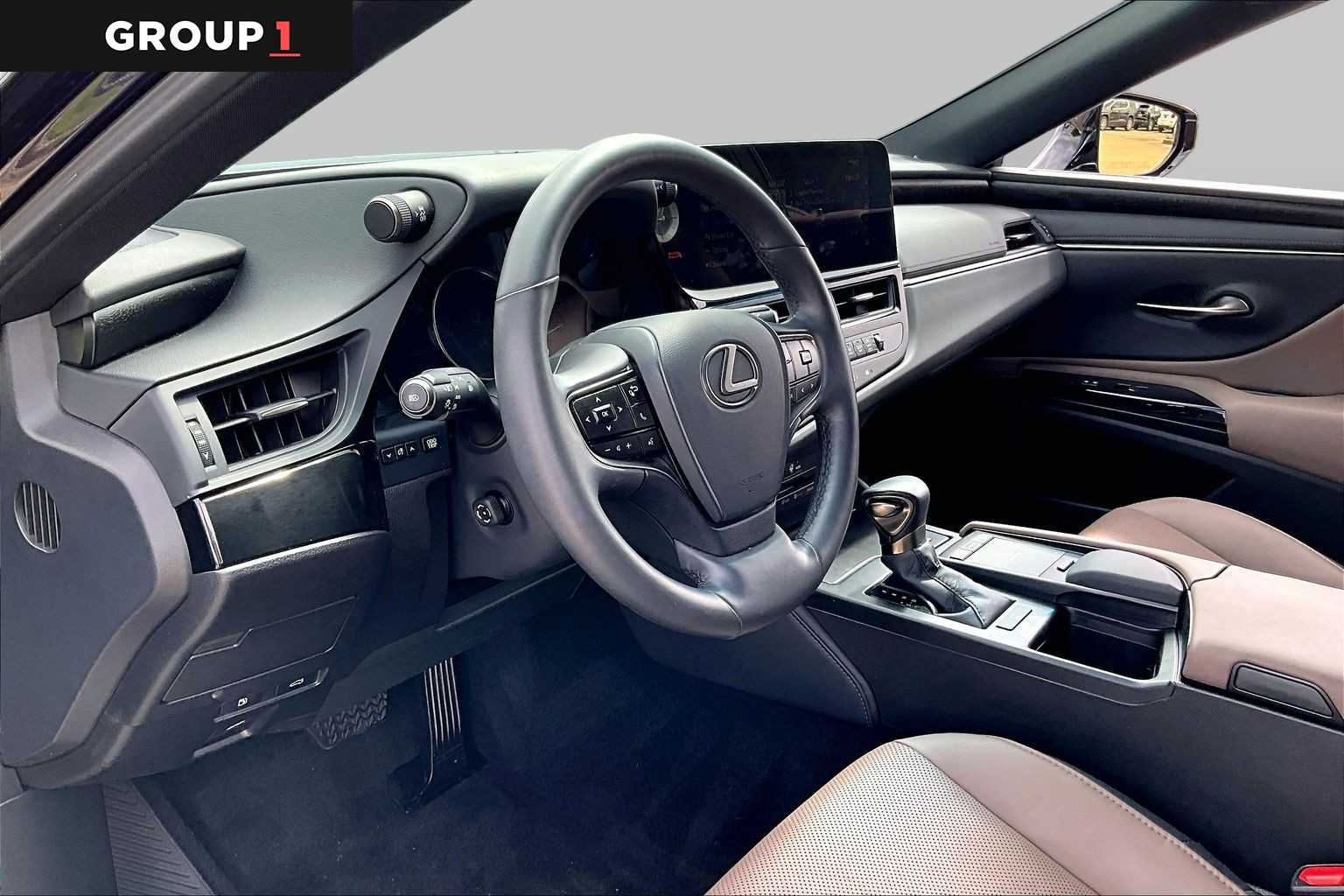 2022 Lexus ES 350 photo 15 of 34