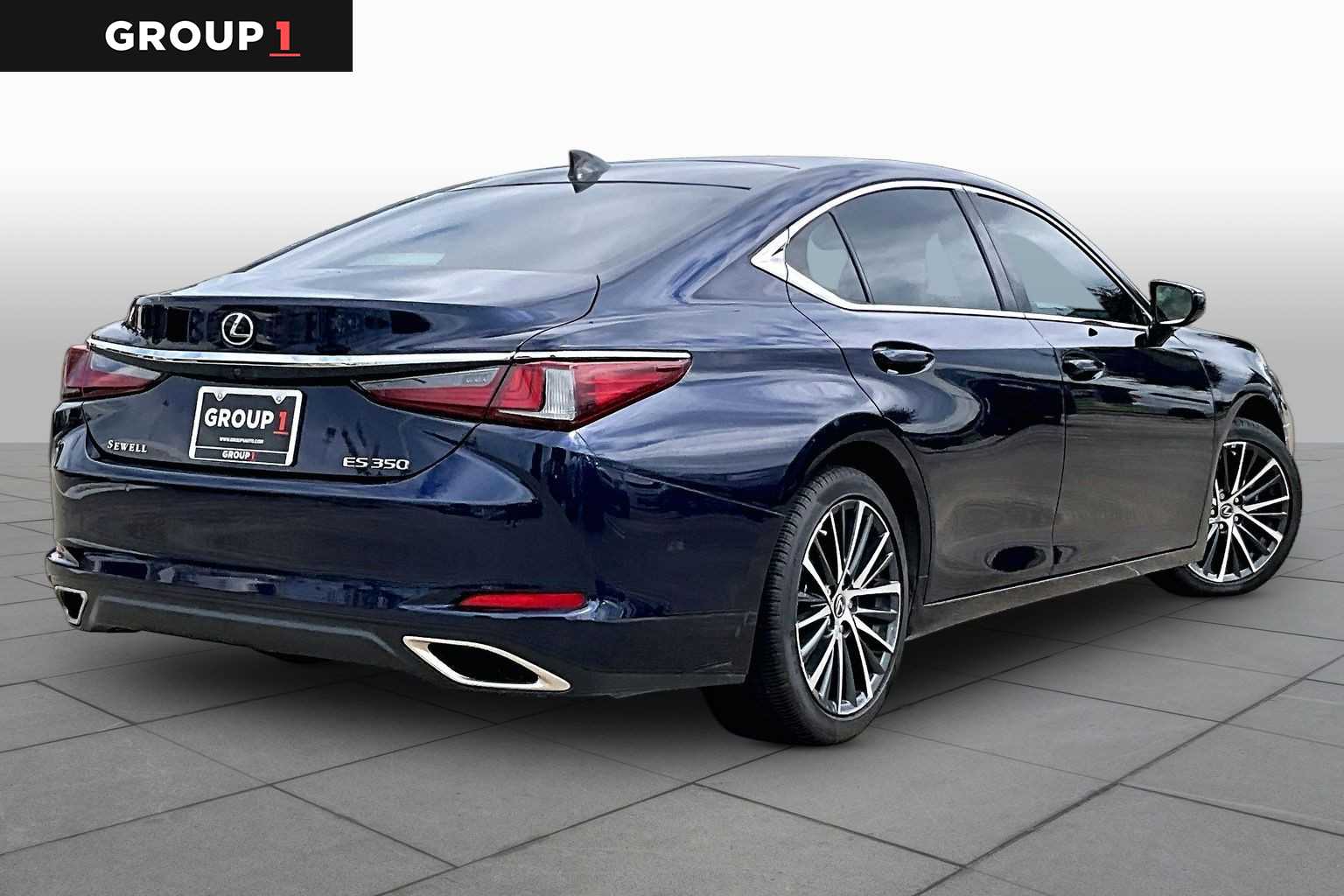 2022 Lexus ES 350 photo 11 of 34