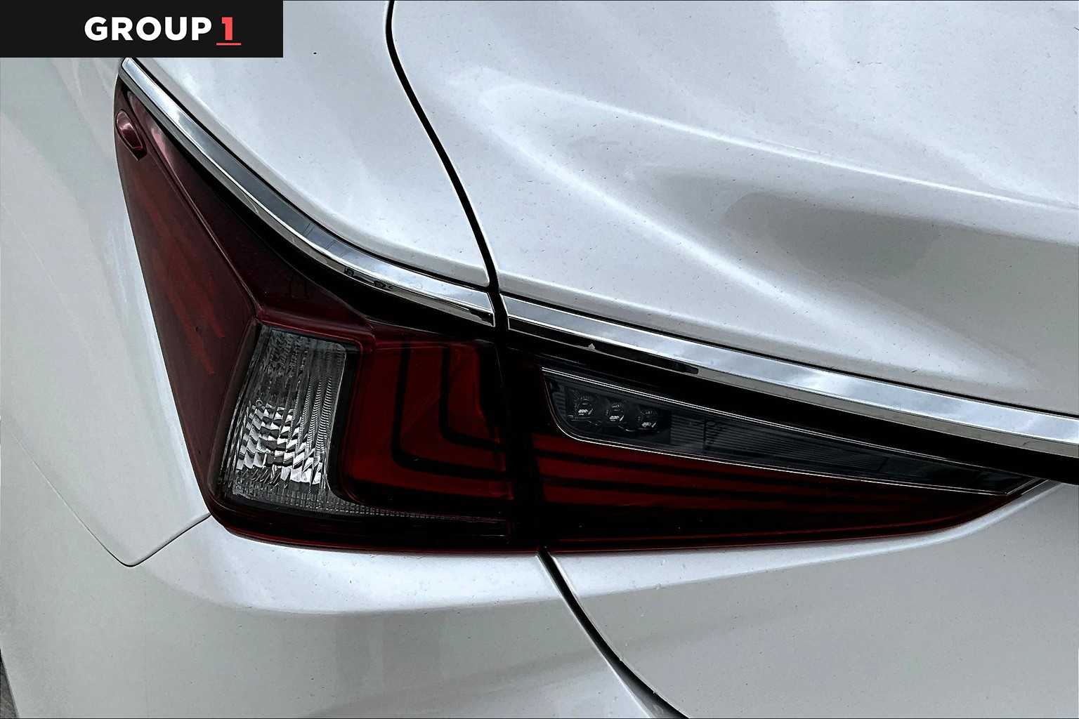 2024 Lexus ES Luxury  Eminent White Pearl at Lexus Southwest Houston