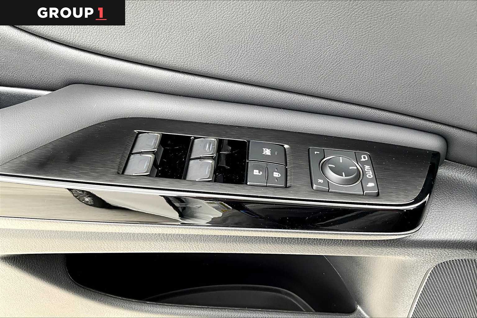 2024 Lexus ES Luxury  Eminent White Pearl at Lexus Southwest Houston