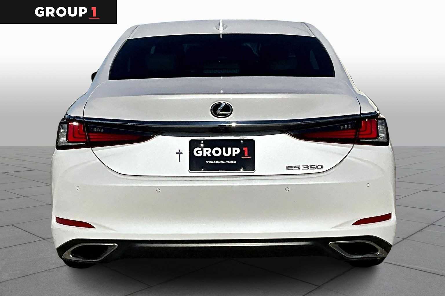 2021 Lexus ES Luxury  Eminent White Pearl at Sterling McCall Lexus of Clear Lake